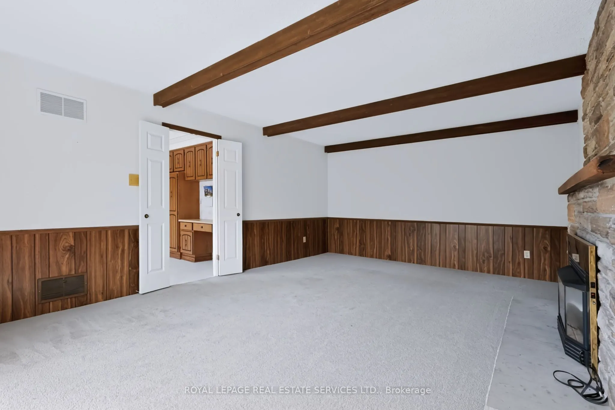 1326 Prince Albert Court
