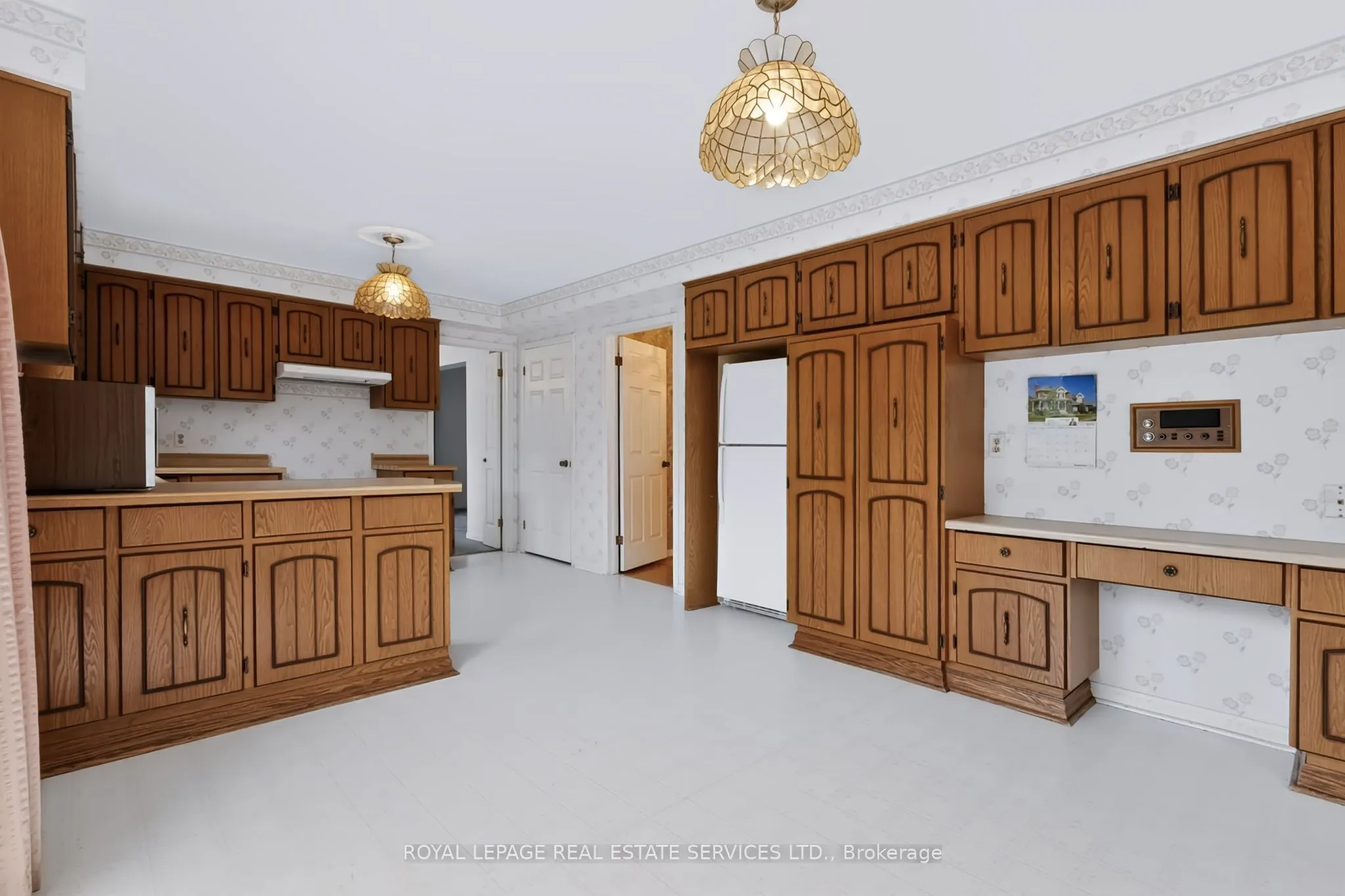 1326 Prince Albert Court