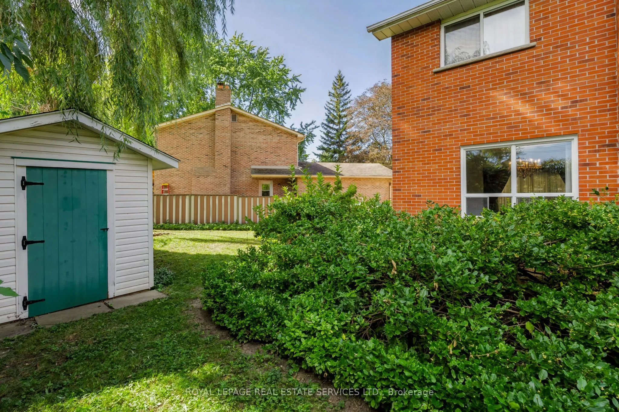 1326 Prince Albert Court