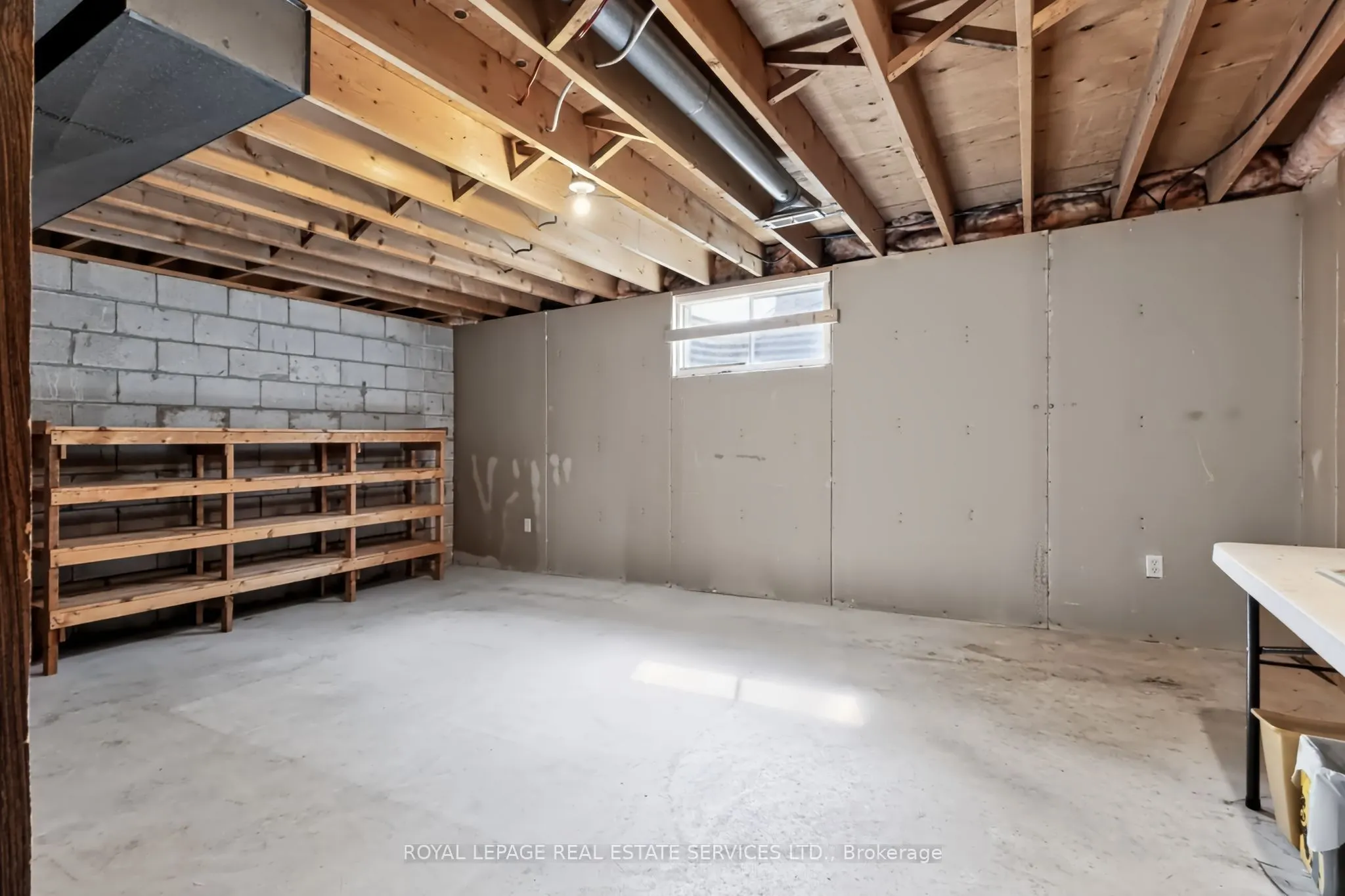 1326 Prince Albert Court