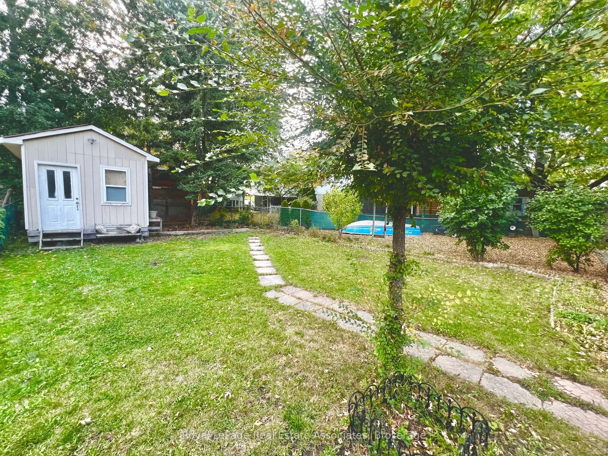 81 Glenmore Crescent