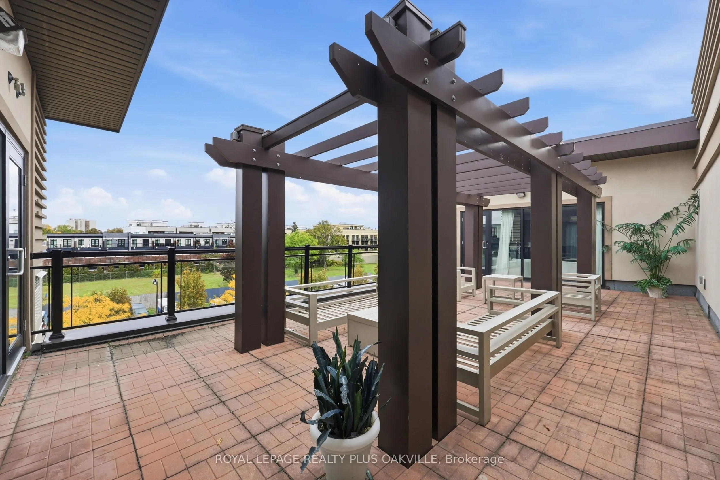 128 Garden Drive #211