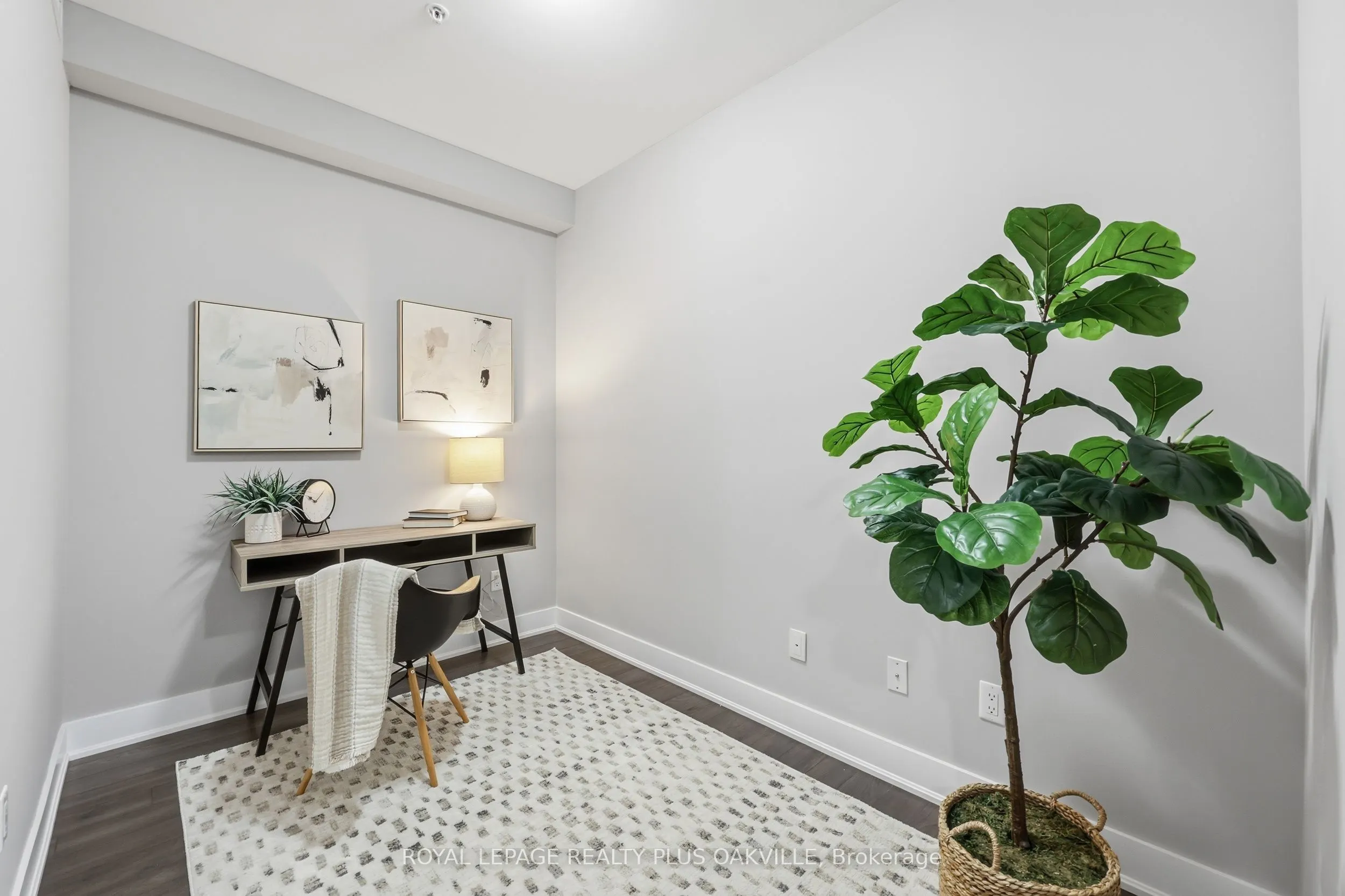 128 Garden Drive #211