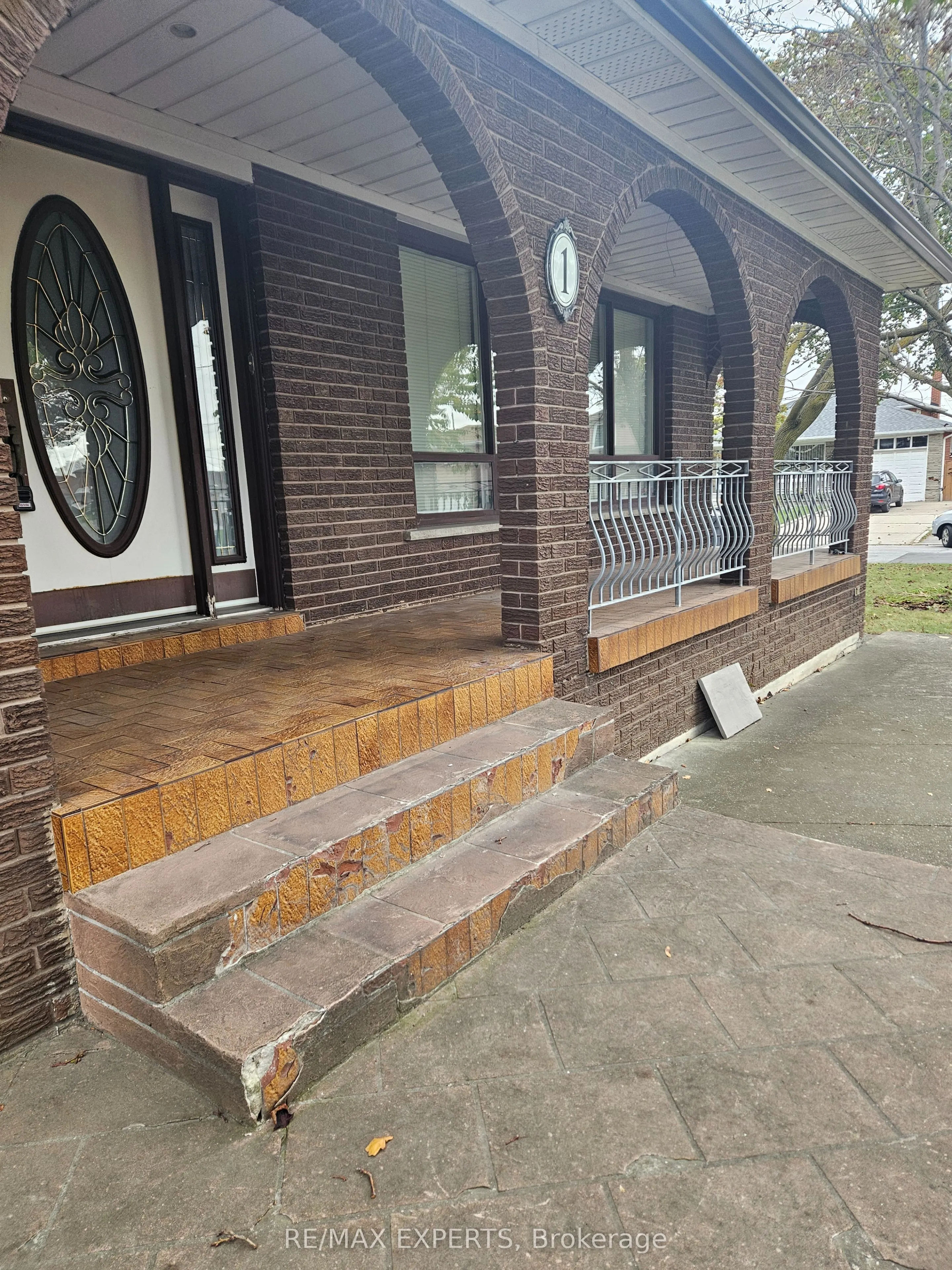 1 Byworth Boulevard