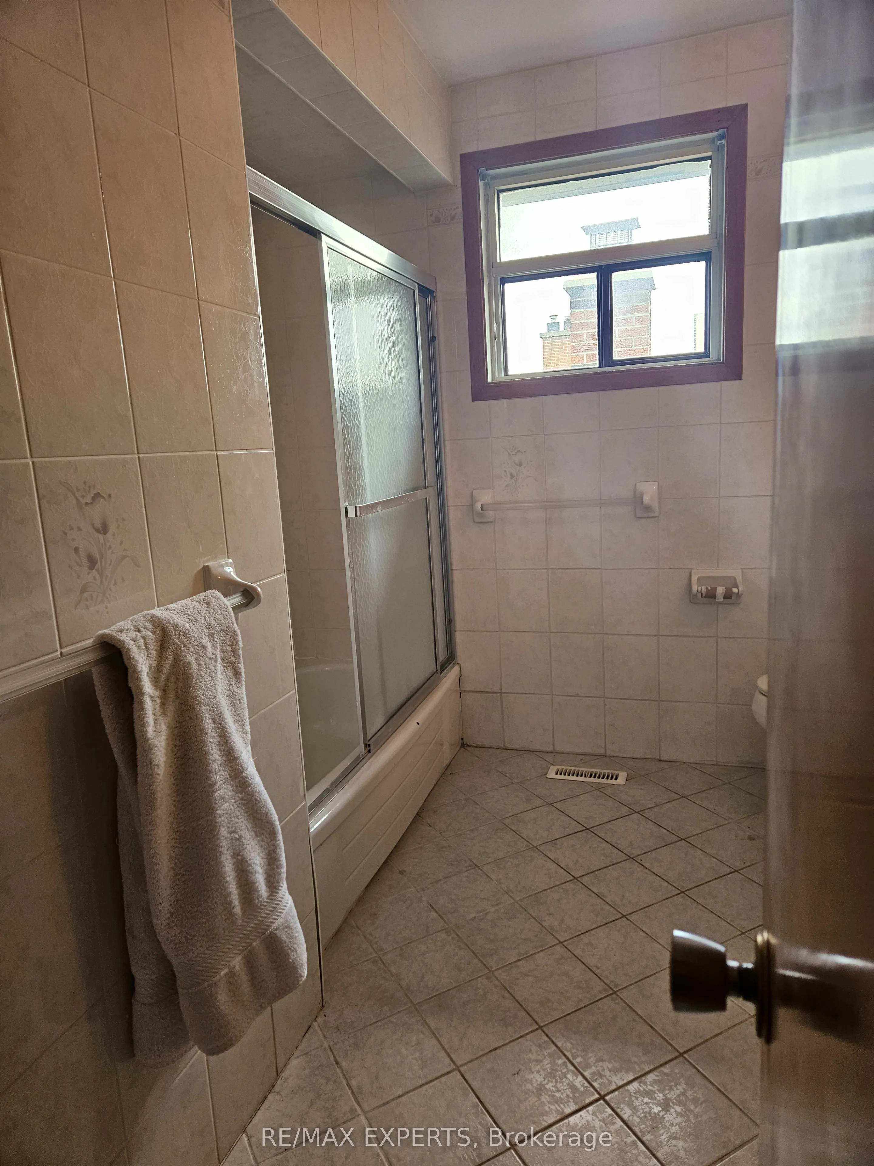 1 Byworth Boulevard
