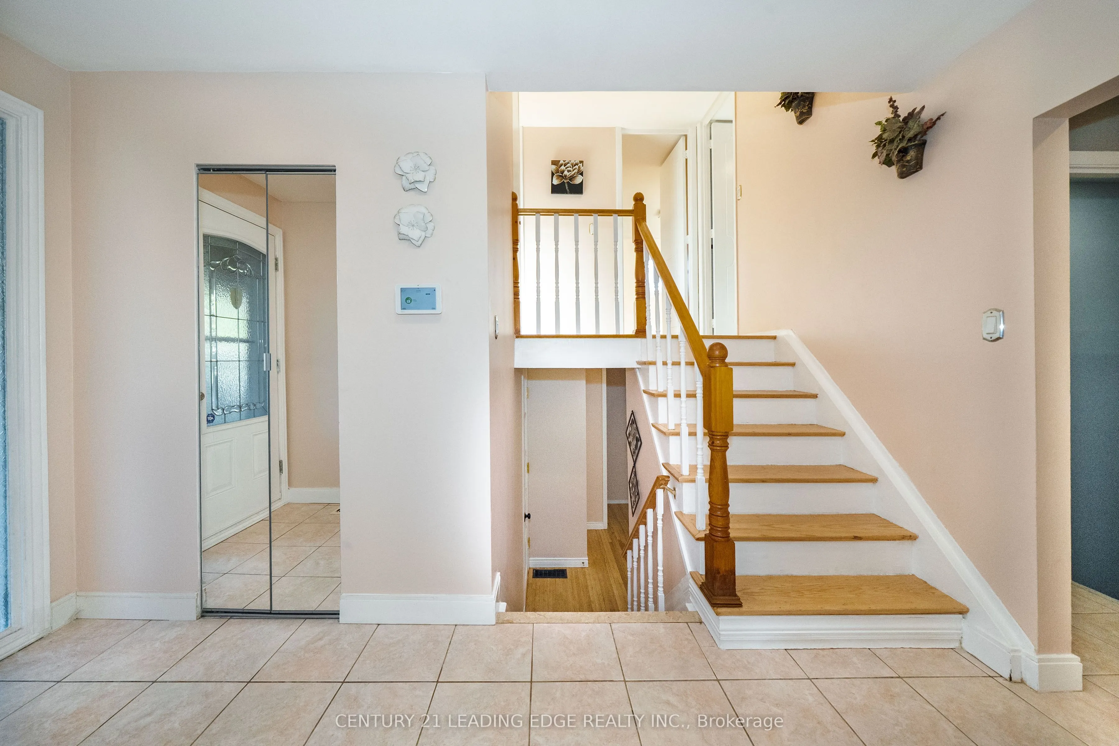 63 Mercury Road
