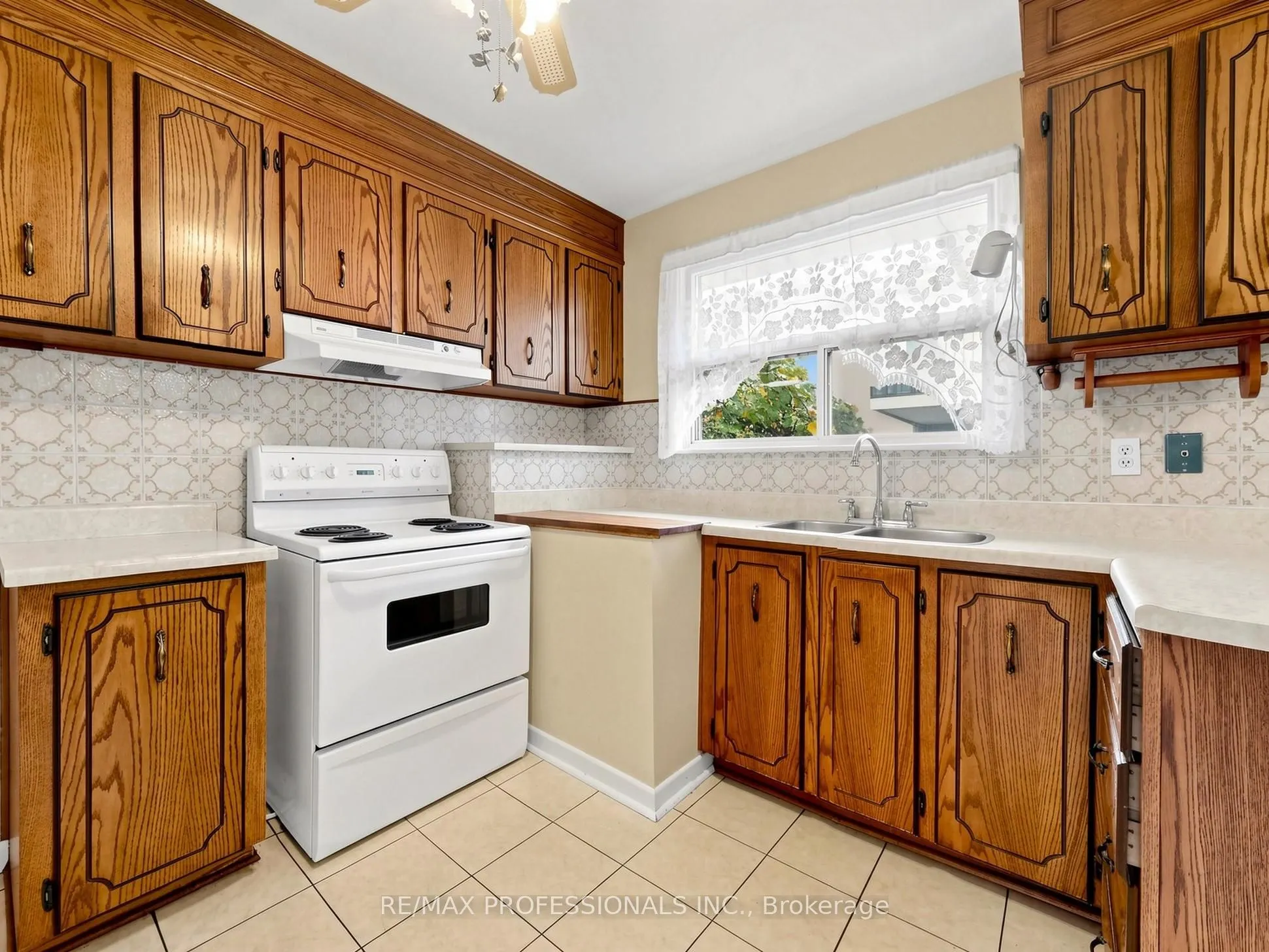 34 Crestridge Heights Road
