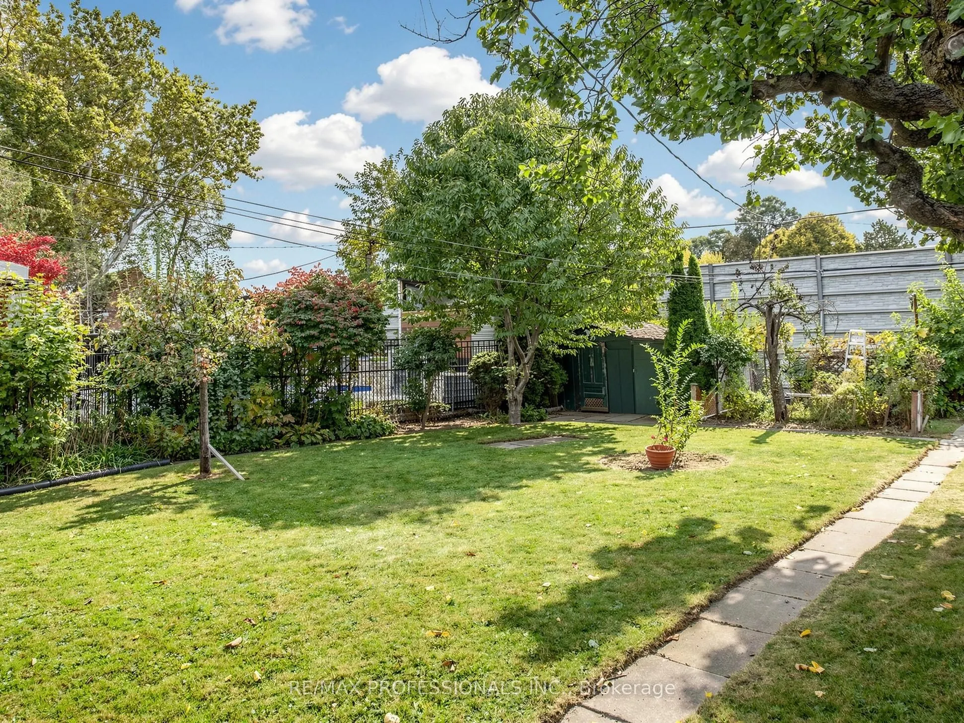 34 Crestridge Heights Road