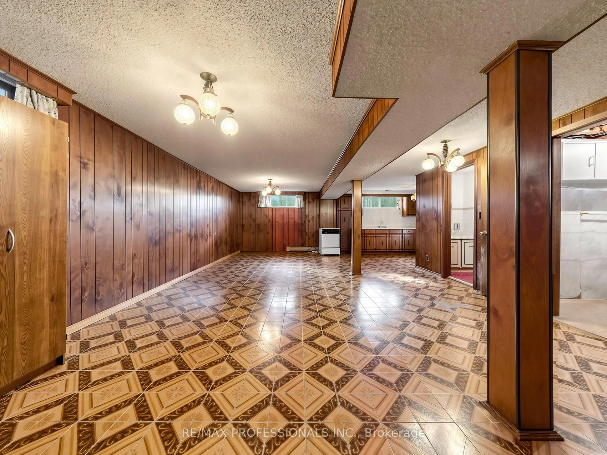 34 Crestridge Heights Road