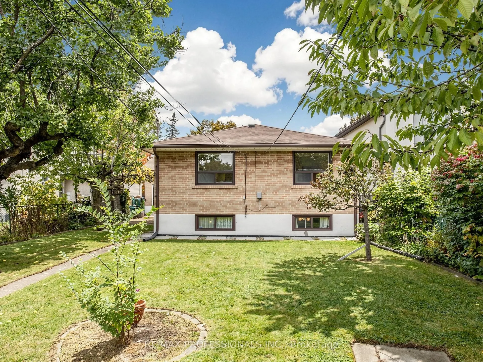 34 Crestridge Heights Road