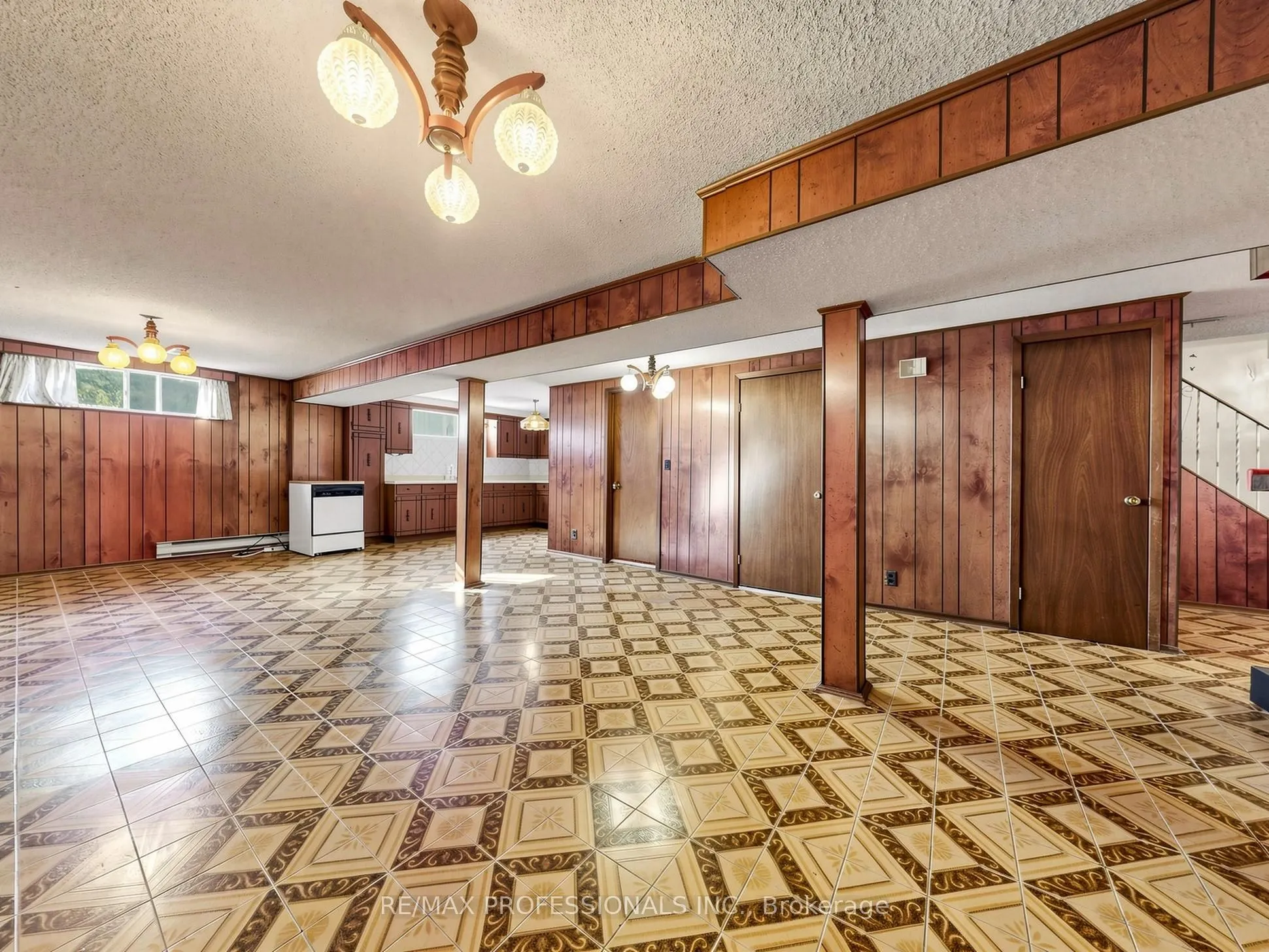 34 Crestridge Heights Road