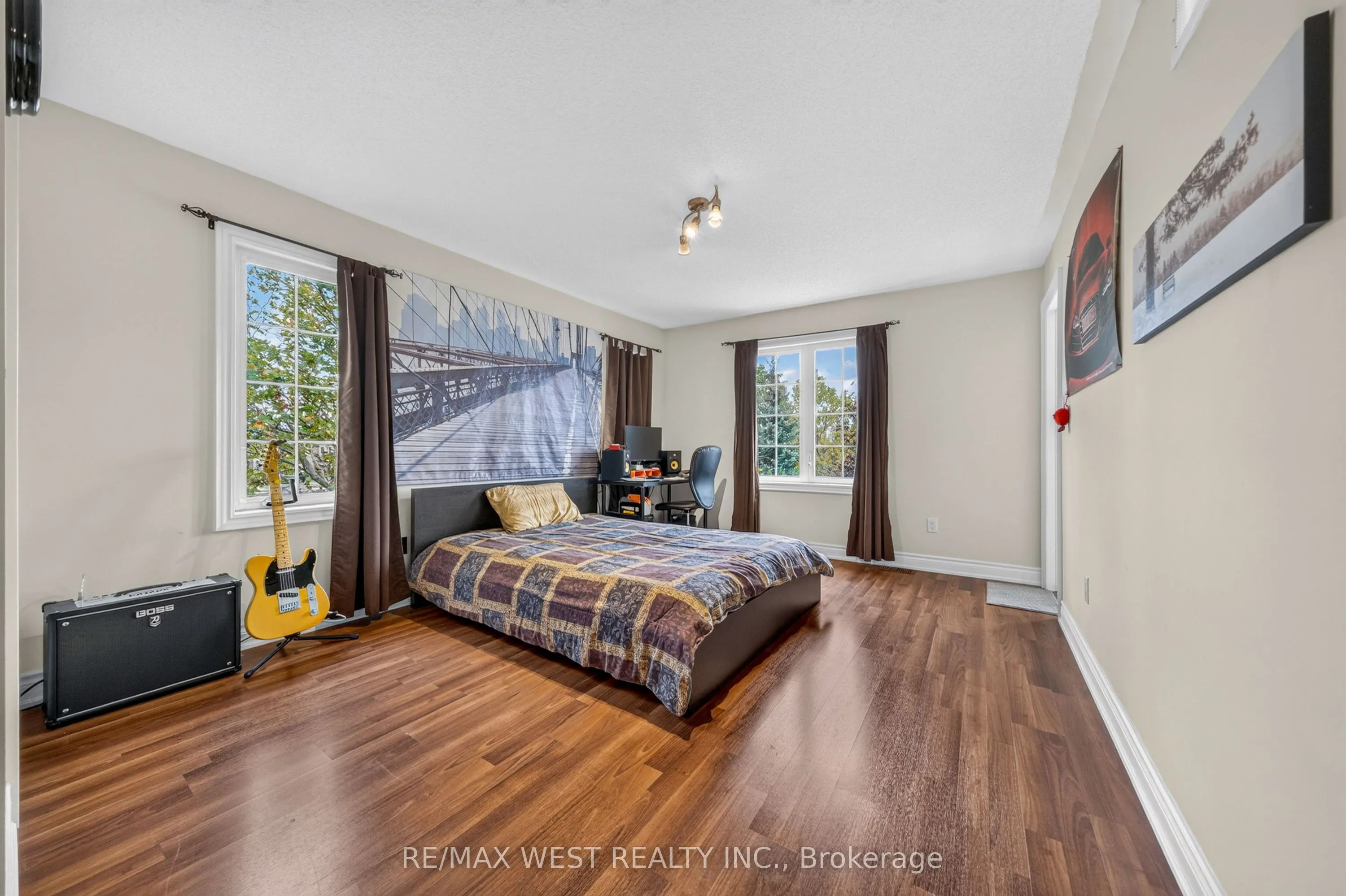 8 Calvados Crescent