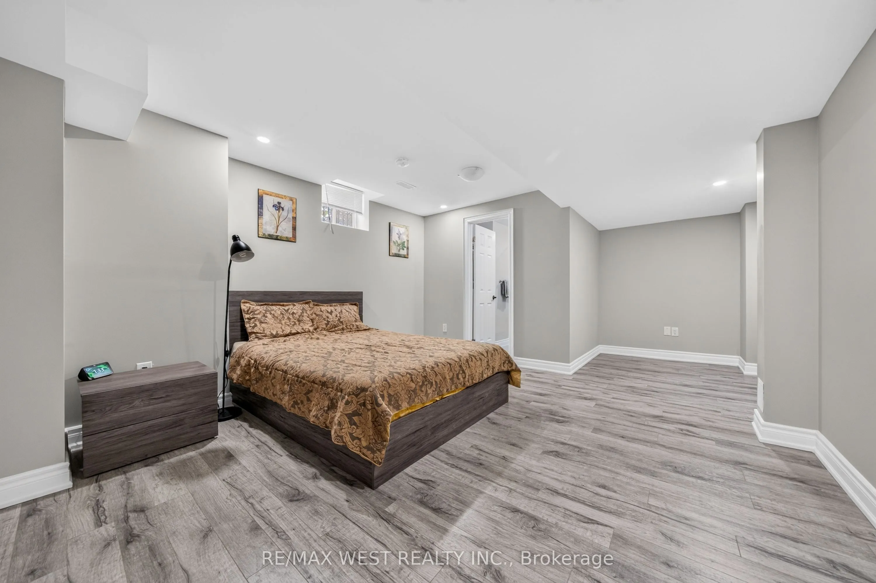 8 Calvados Crescent
