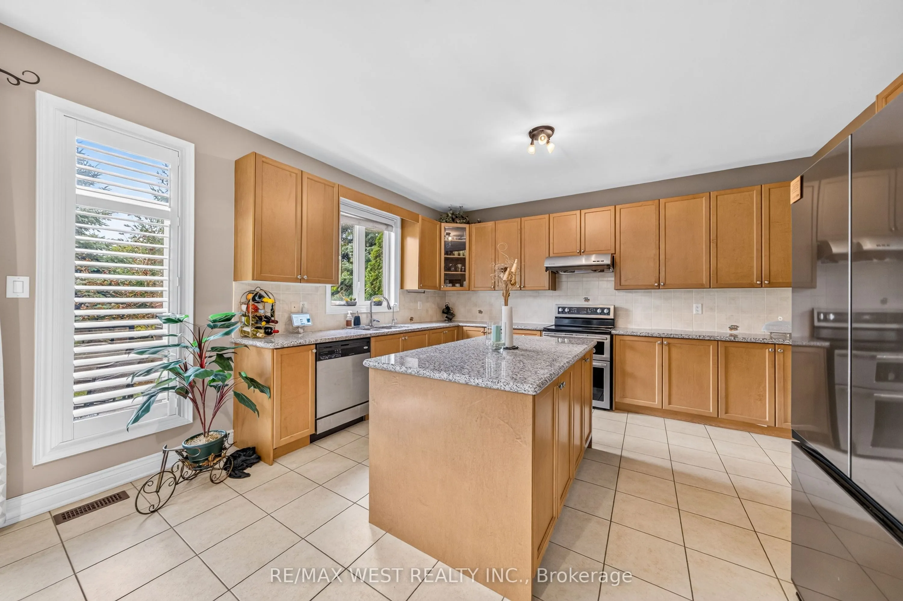 8 Calvados Crescent