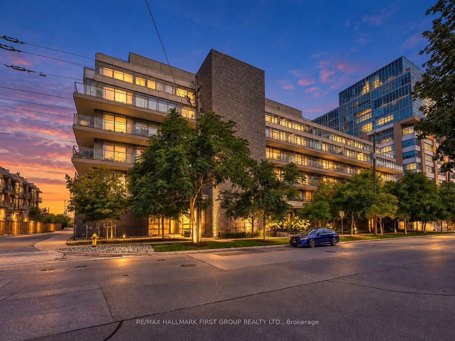 8 Fieldway Road #505