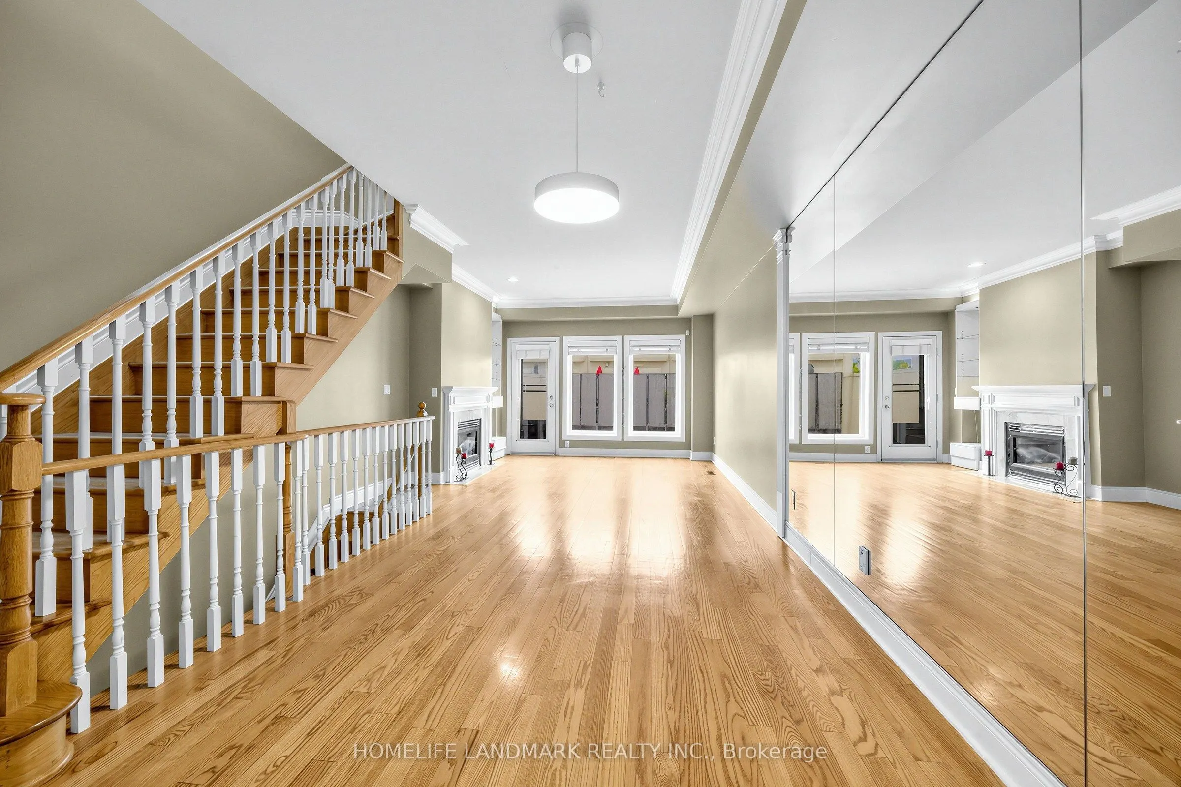 2283 Lake Shore Boulevard W #B