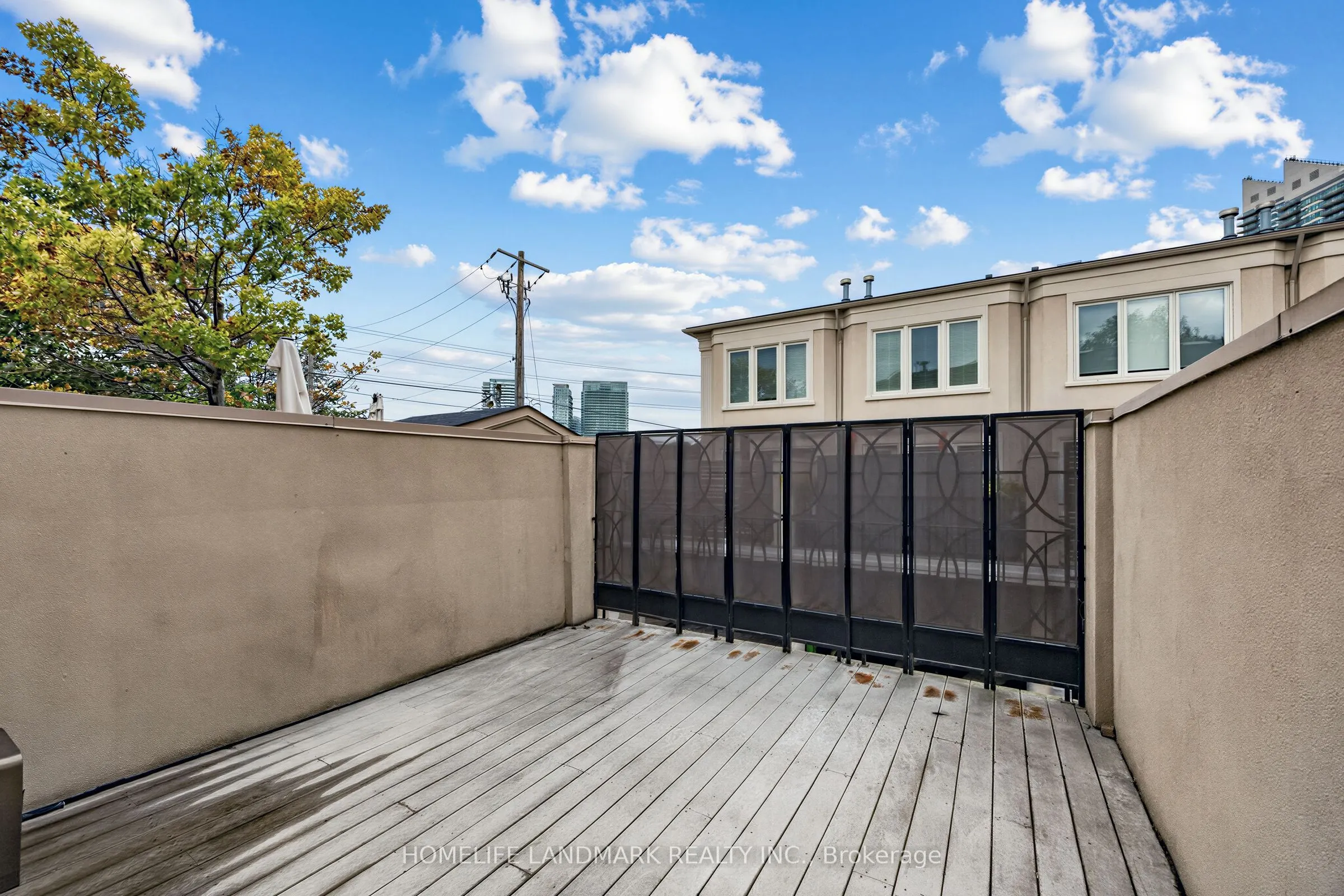 2283 Lake Shore Boulevard W #B