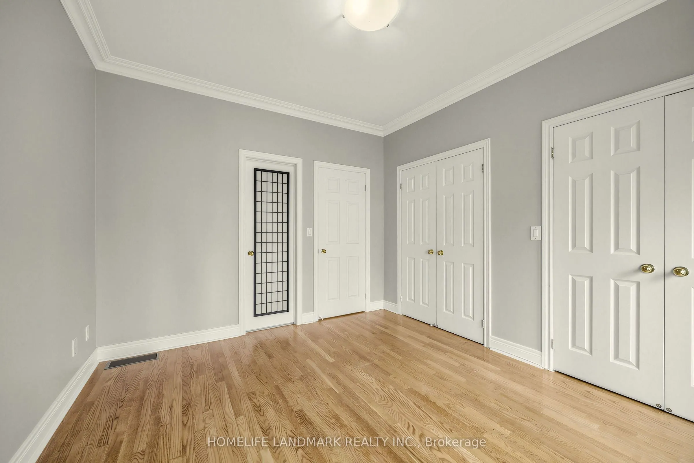 2283 Lake Shore Boulevard W #B