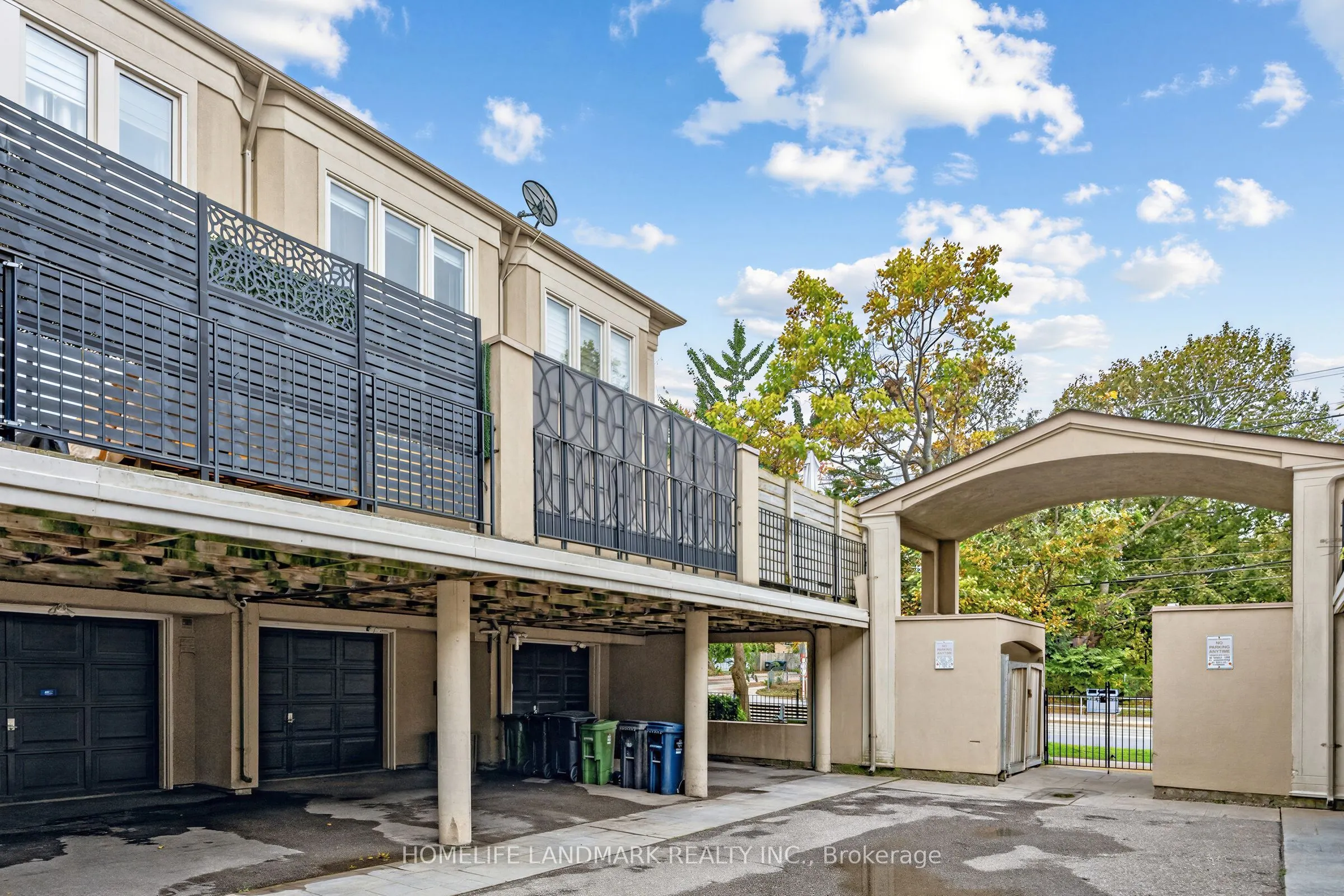 2283 Lake Shore Boulevard W #B