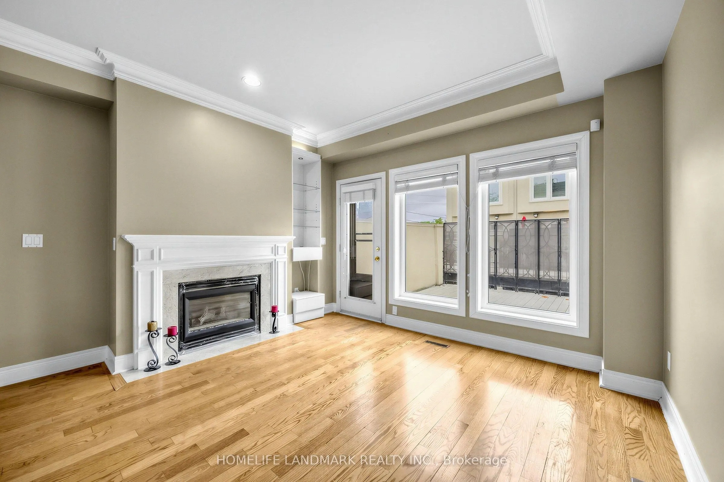 2283 Lake Shore Boulevard W #B