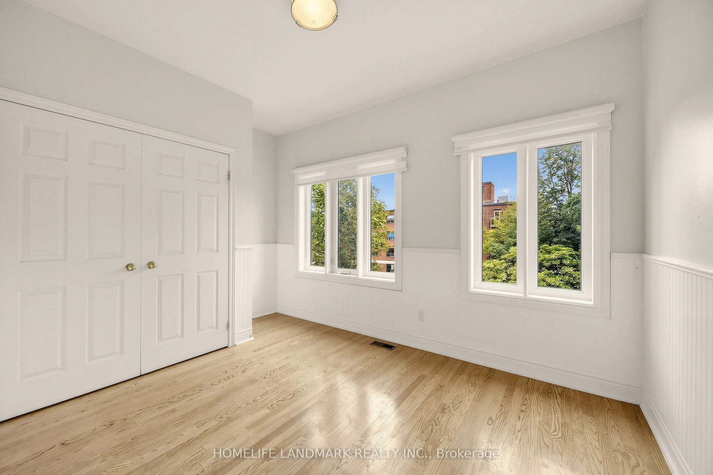 2283 Lake Shore Boulevard W #B