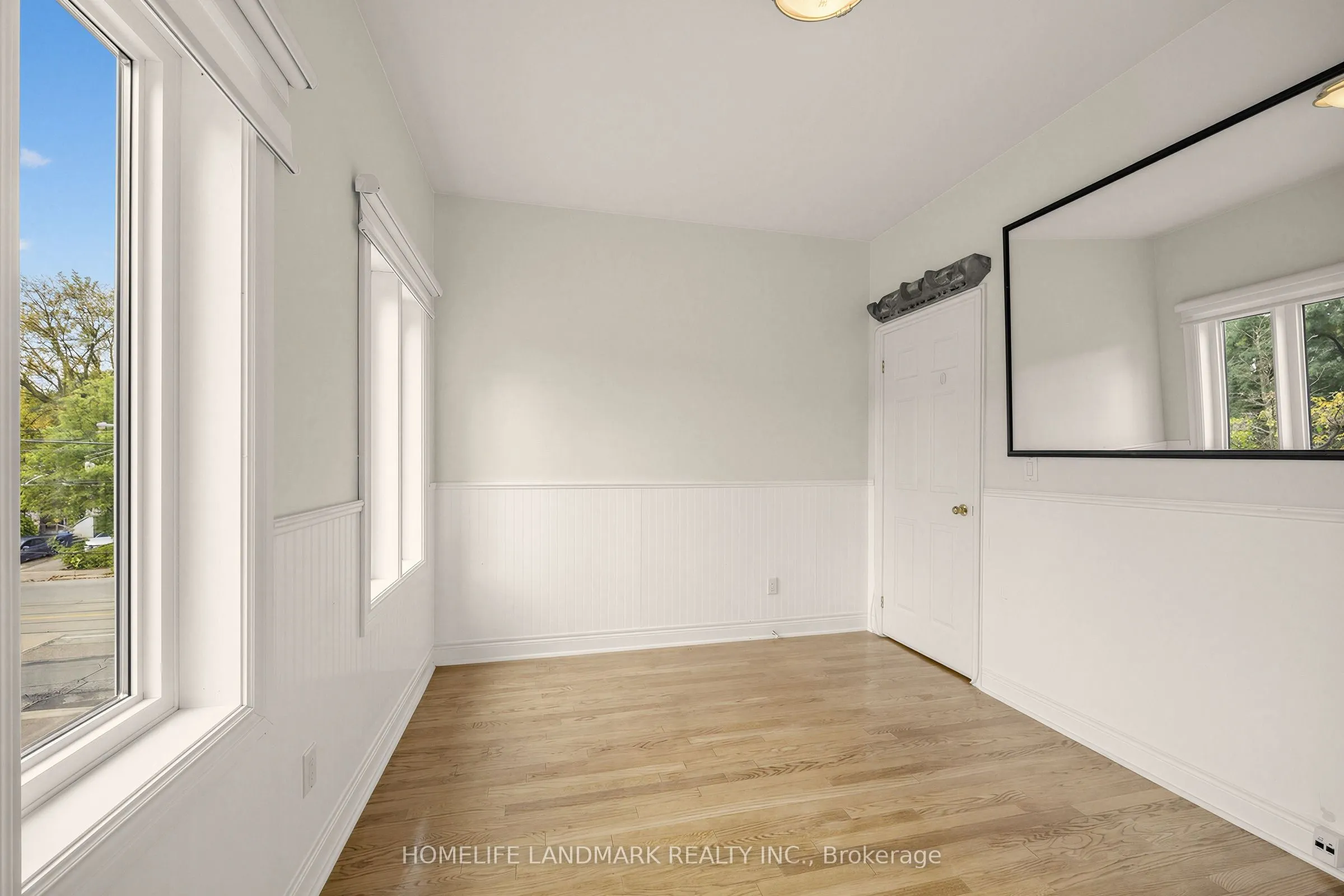 2283 Lake Shore Boulevard W #B