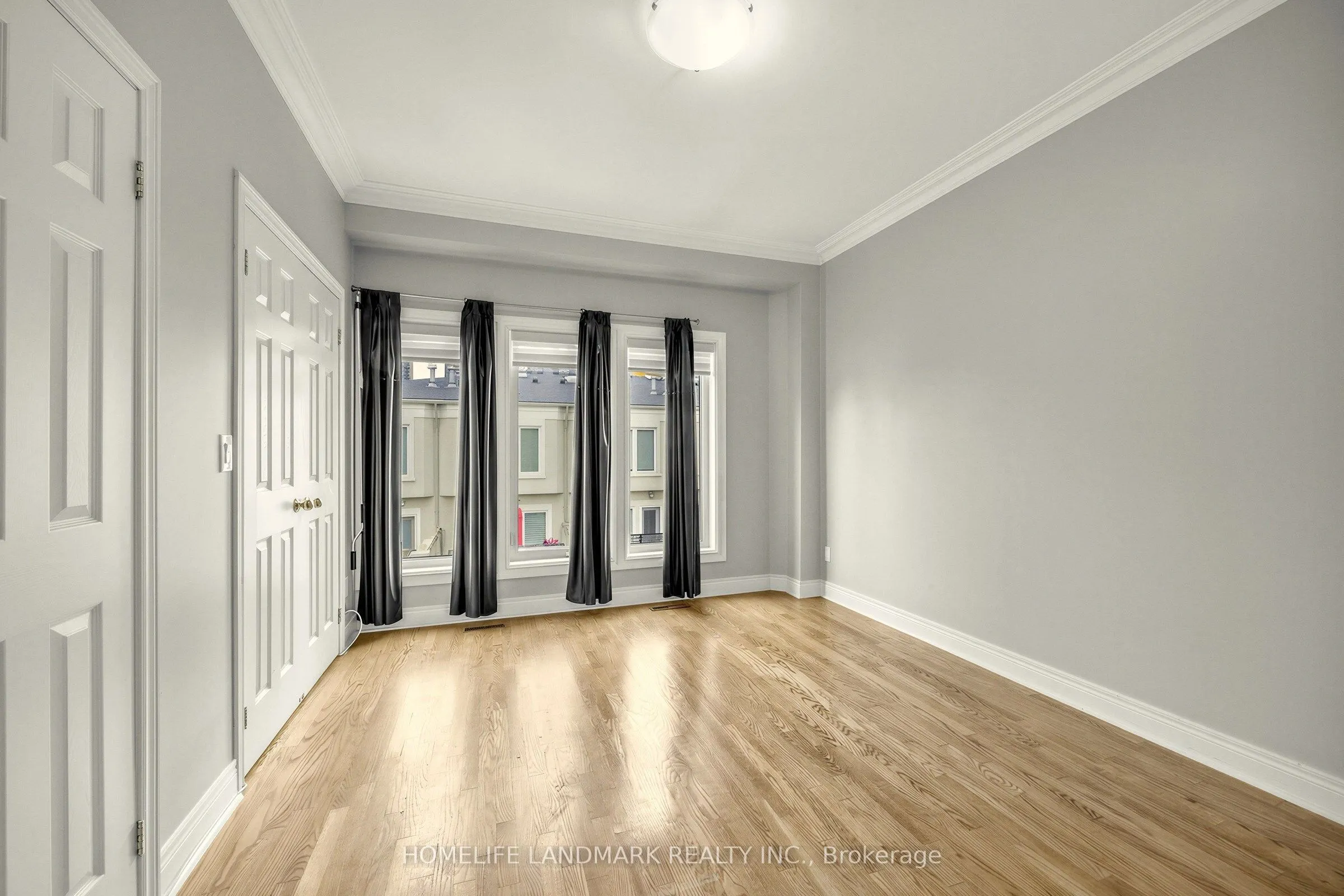 2283 Lake Shore Boulevard W #B