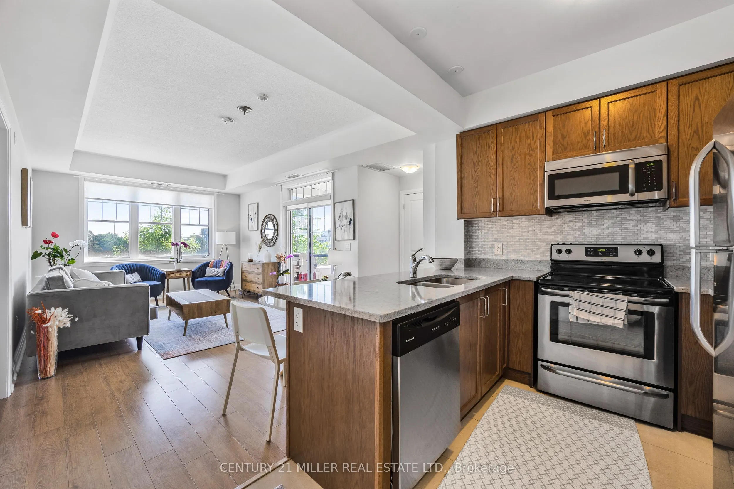 275 Roxton Road #201