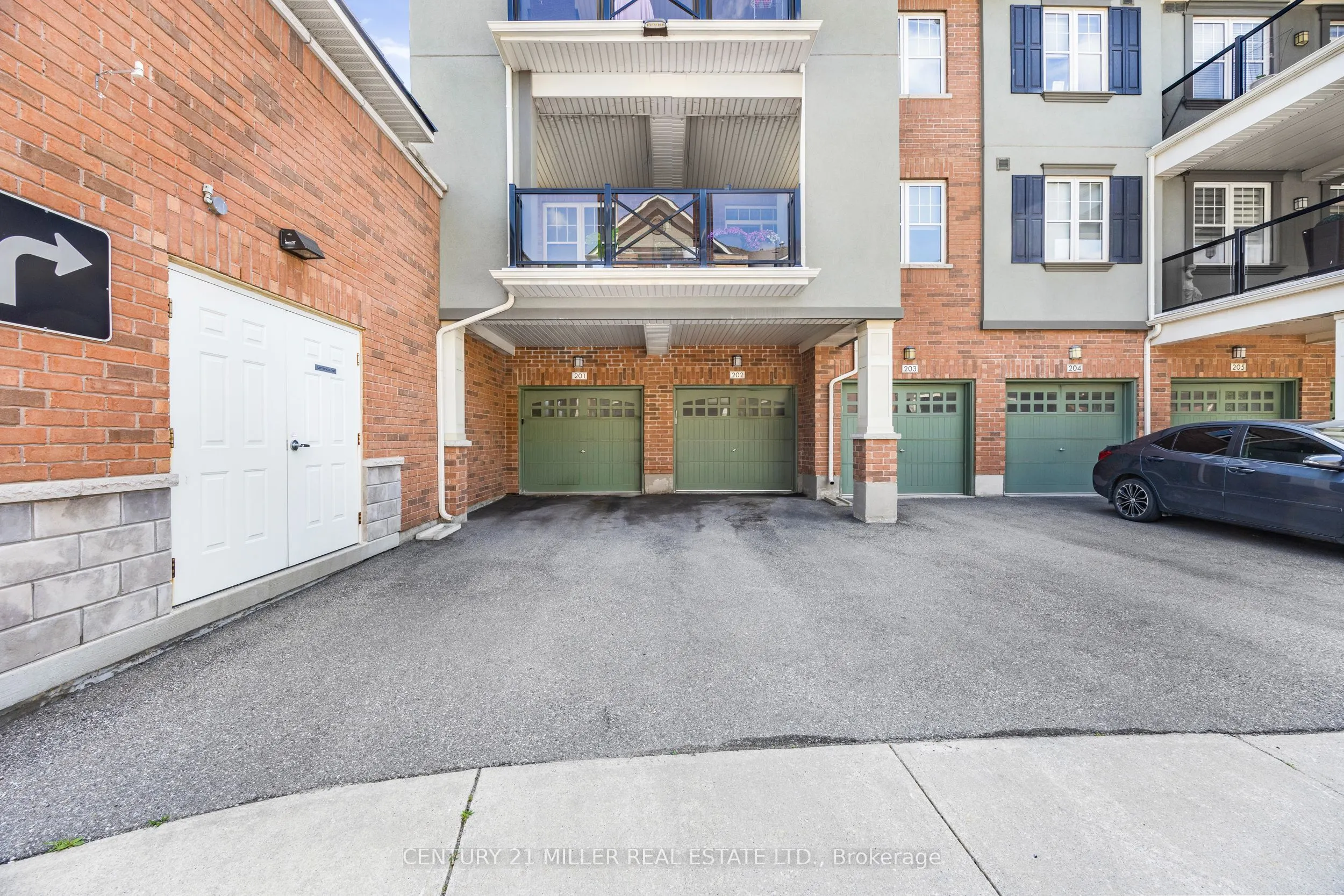 275 Roxton Road #201