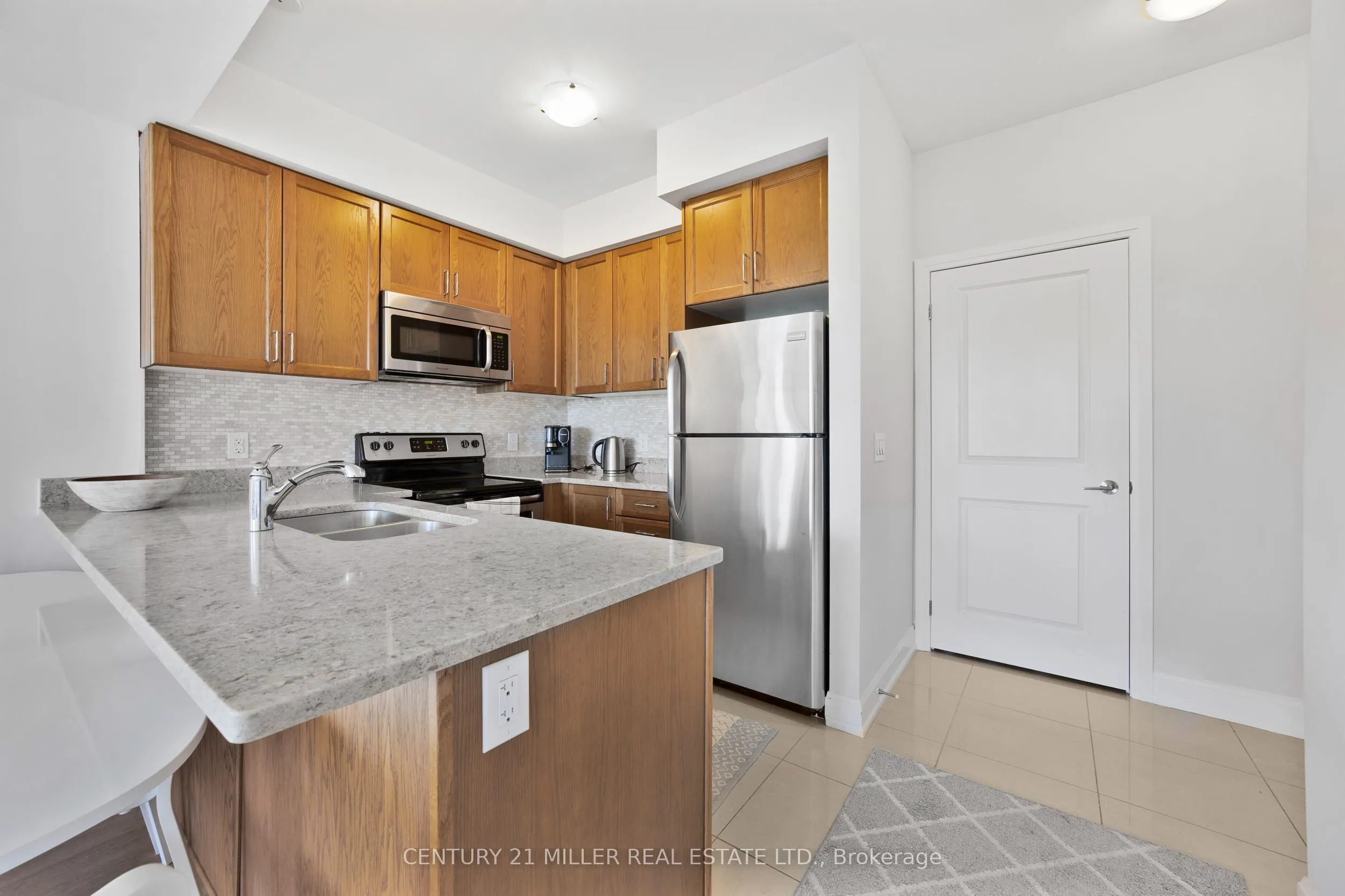275 Roxton Road #201
