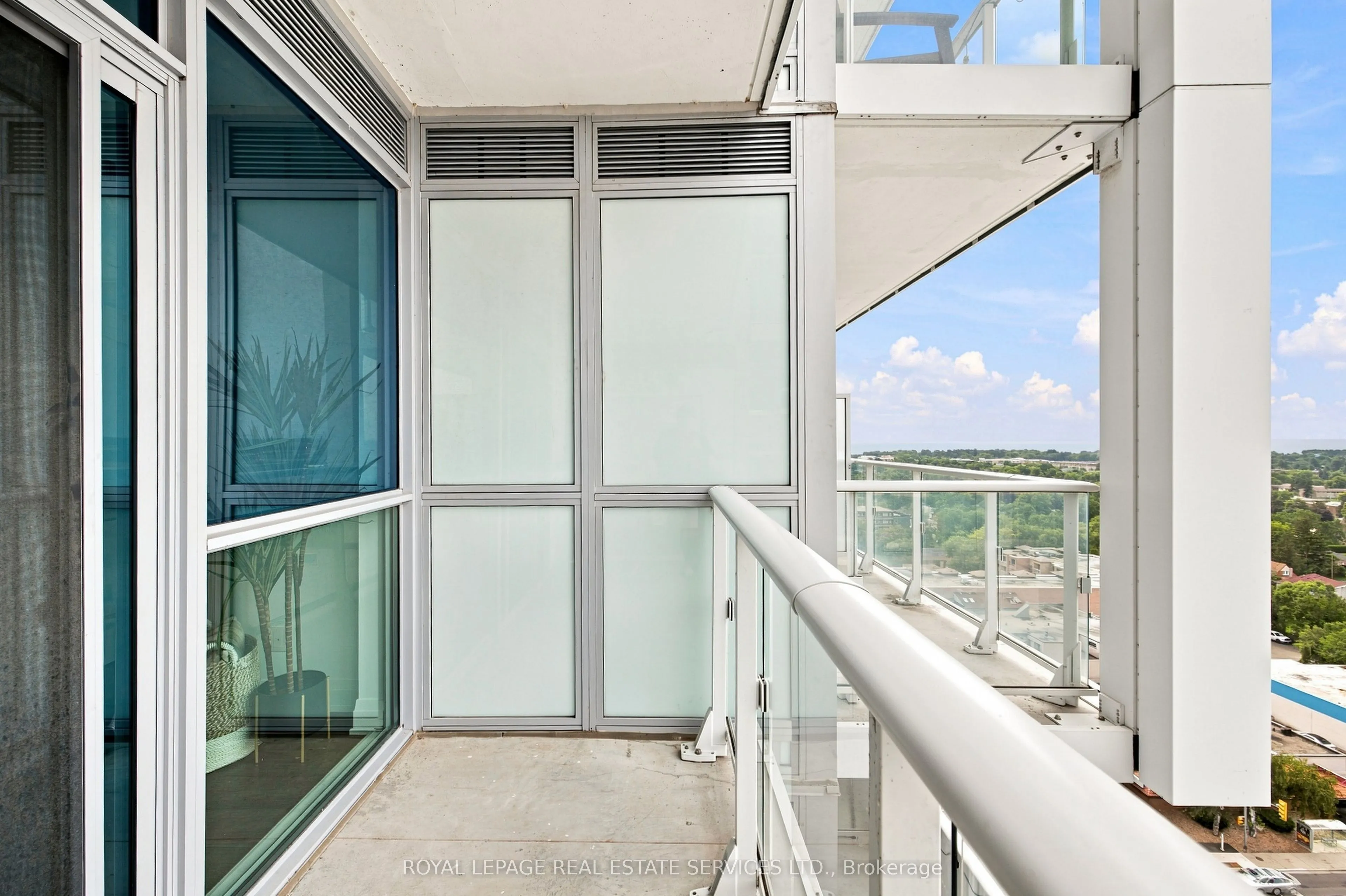 55 Speers Road #1310