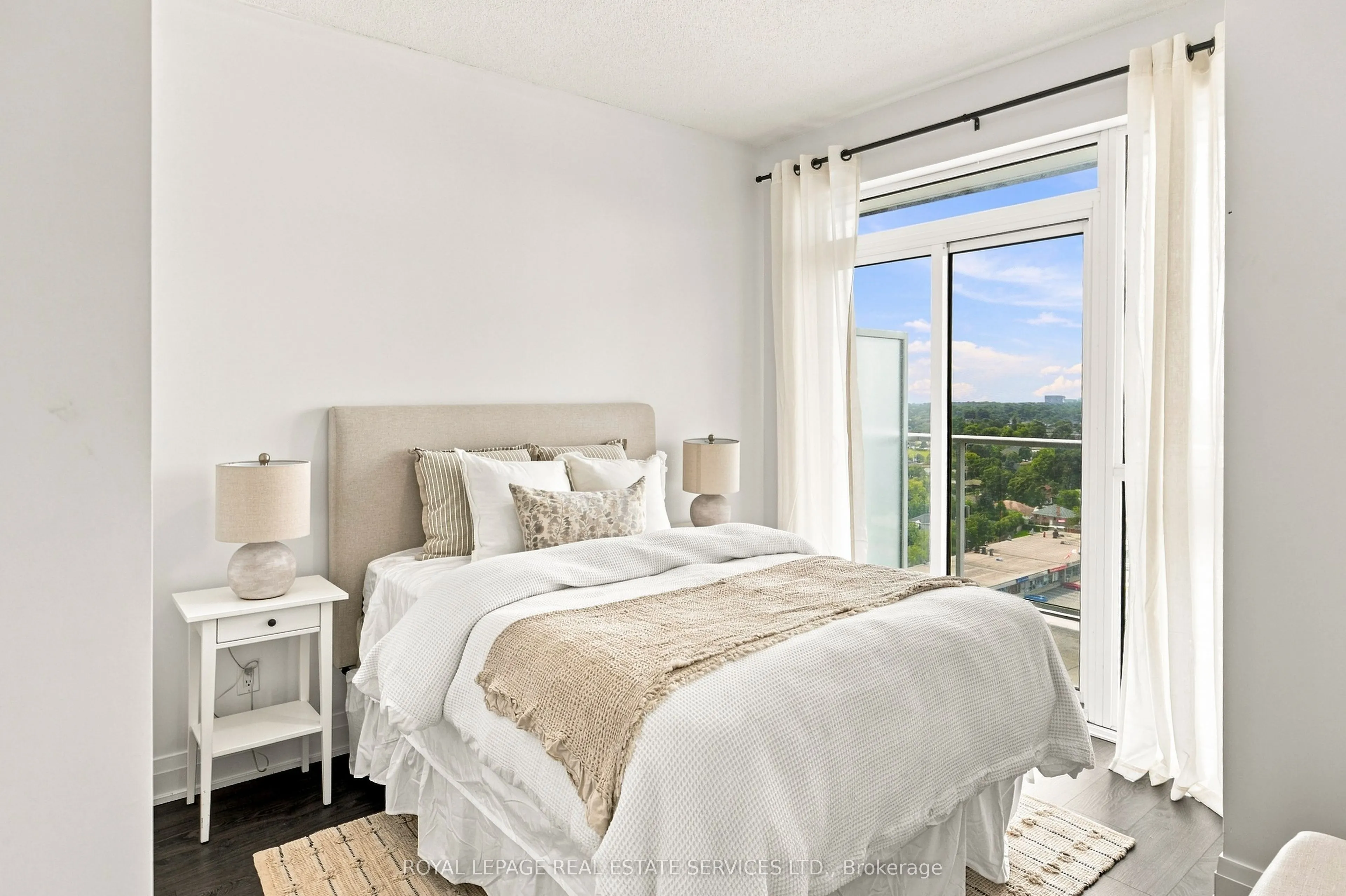 55 Speers Road #1310