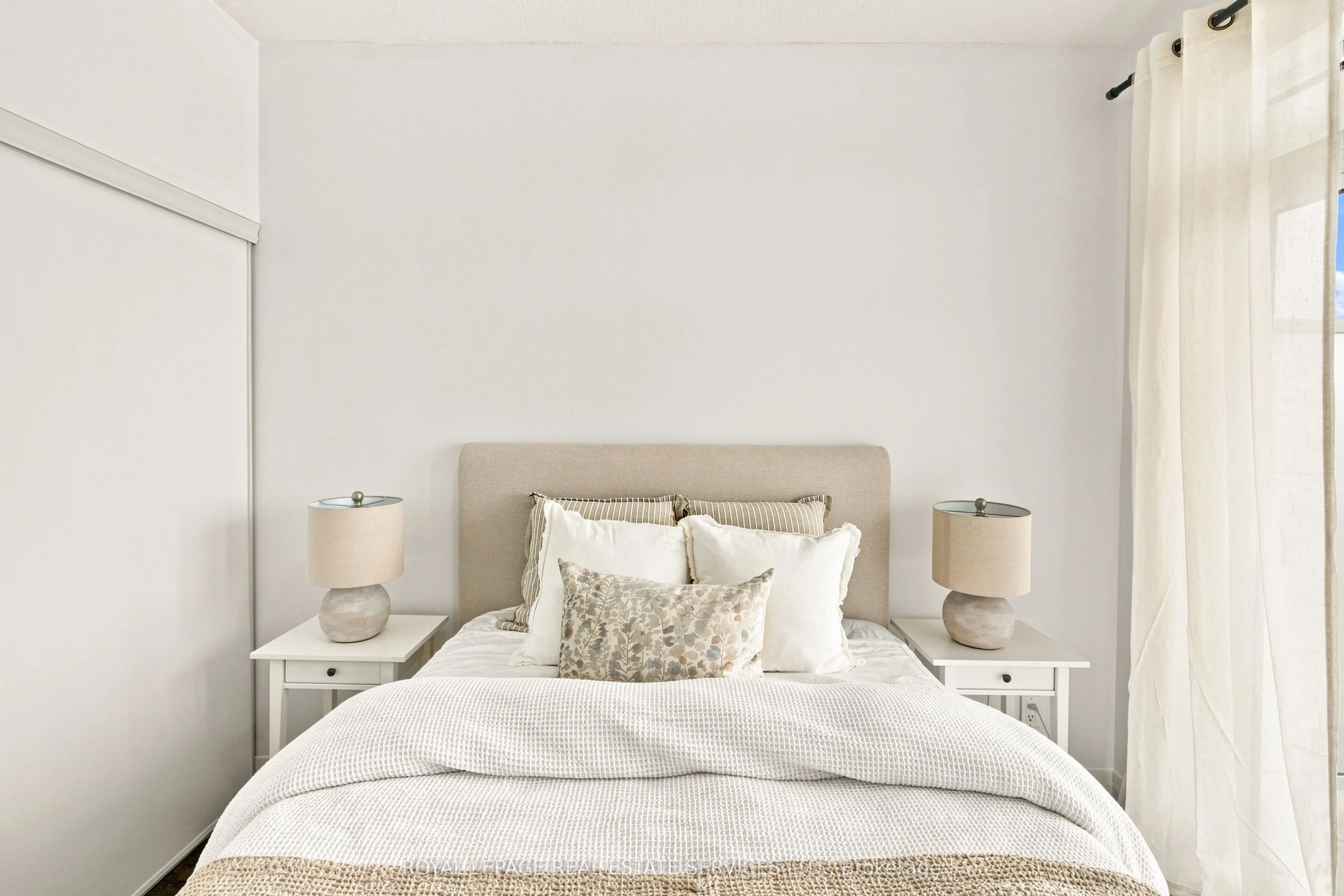 55 Speers Road #1310