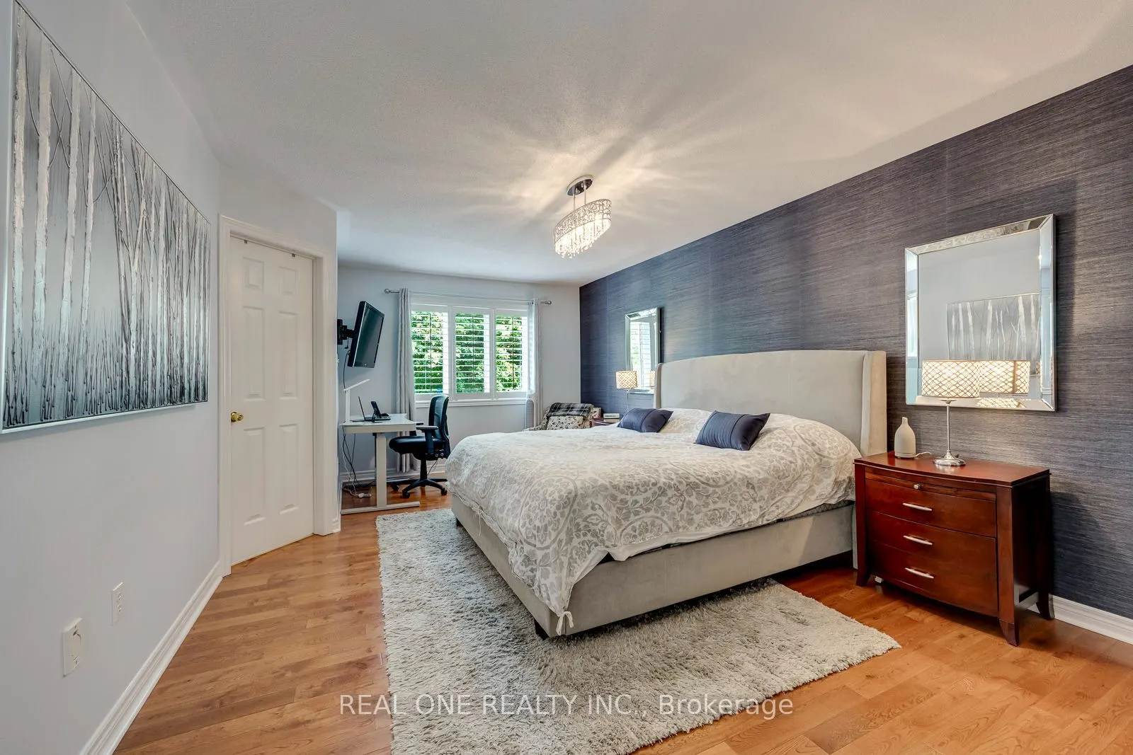 2254 Rockingham Drive #6