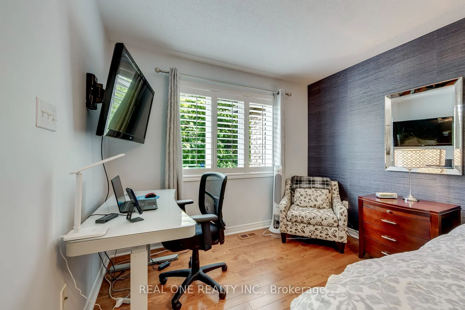 2254 Rockingham Drive #6
