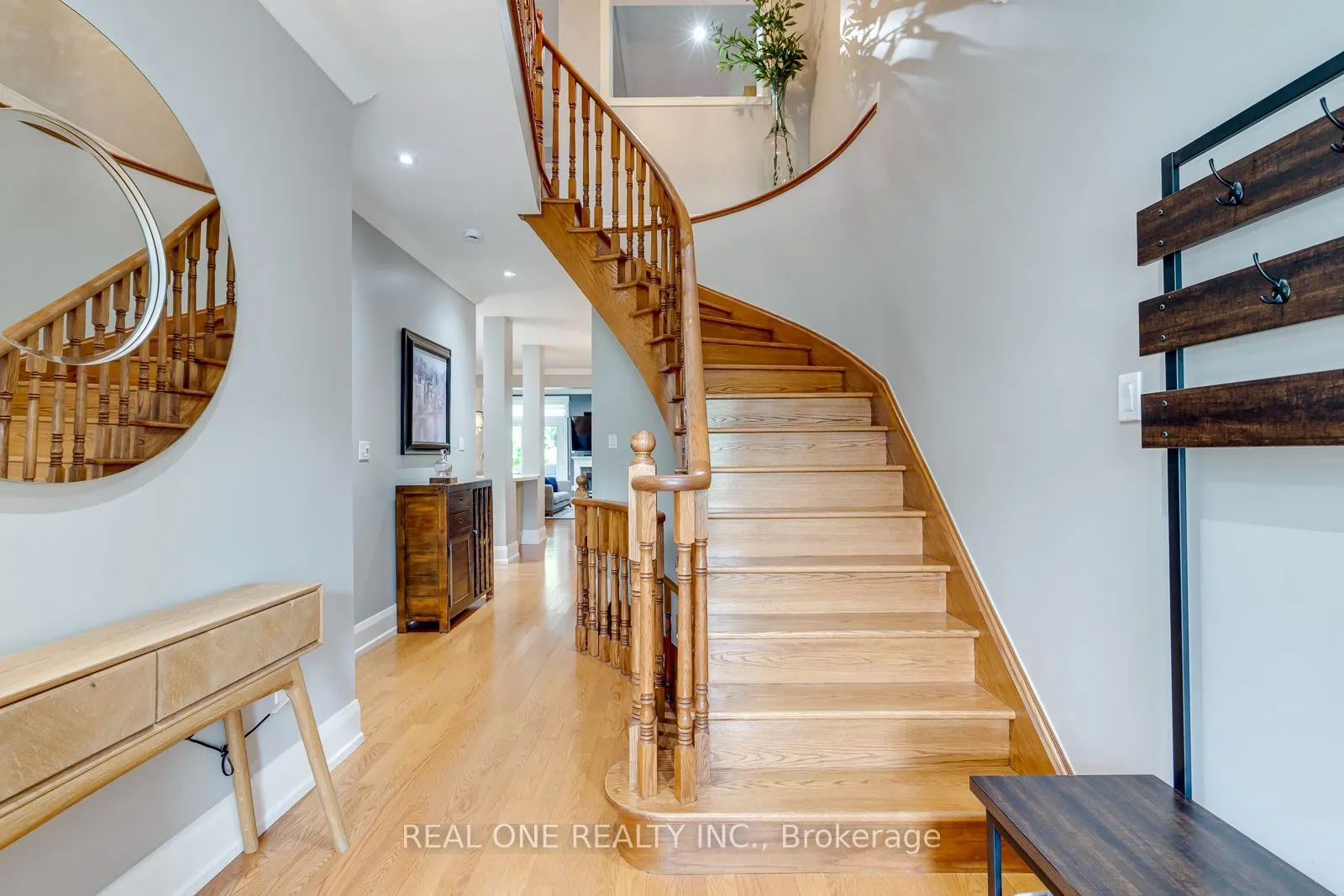2254 Rockingham Drive #6