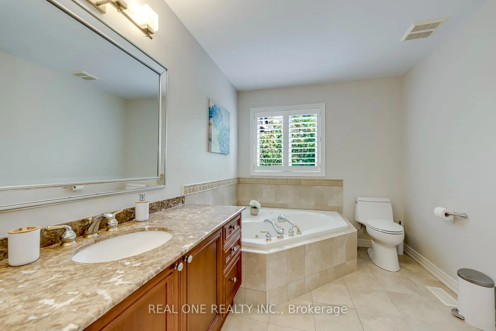 2254 Rockingham Drive #6