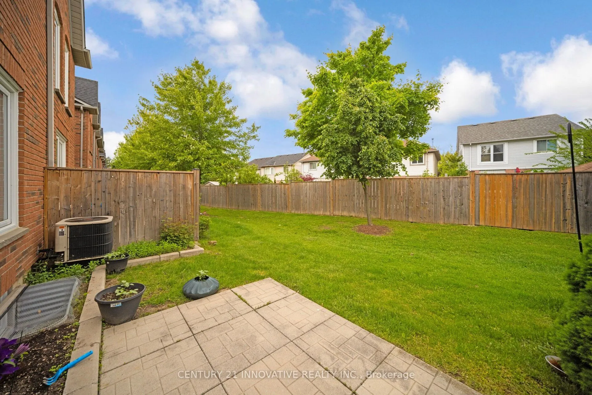 5865 Dalebrook Crescent #31B