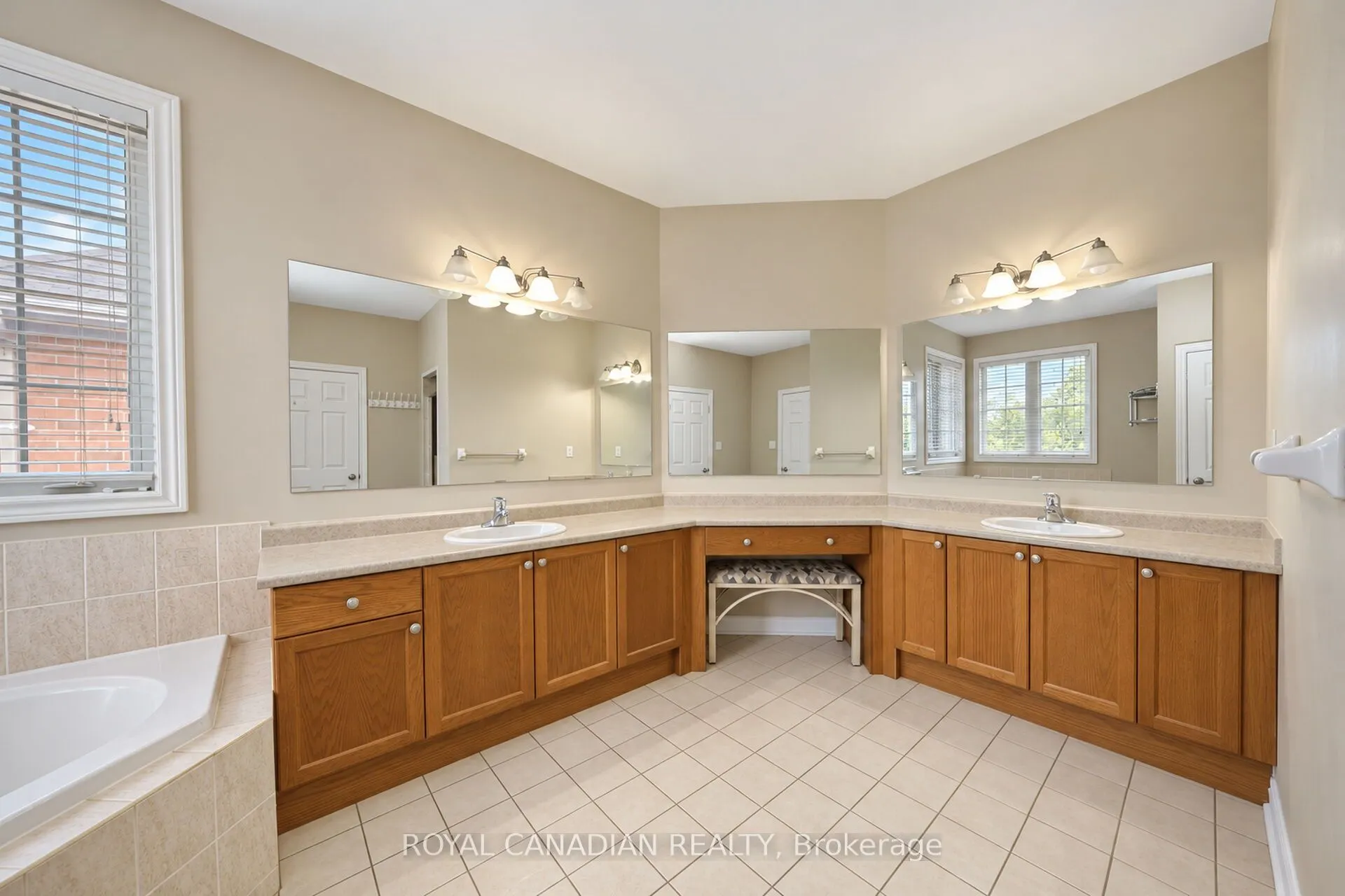 22 Janetville Street