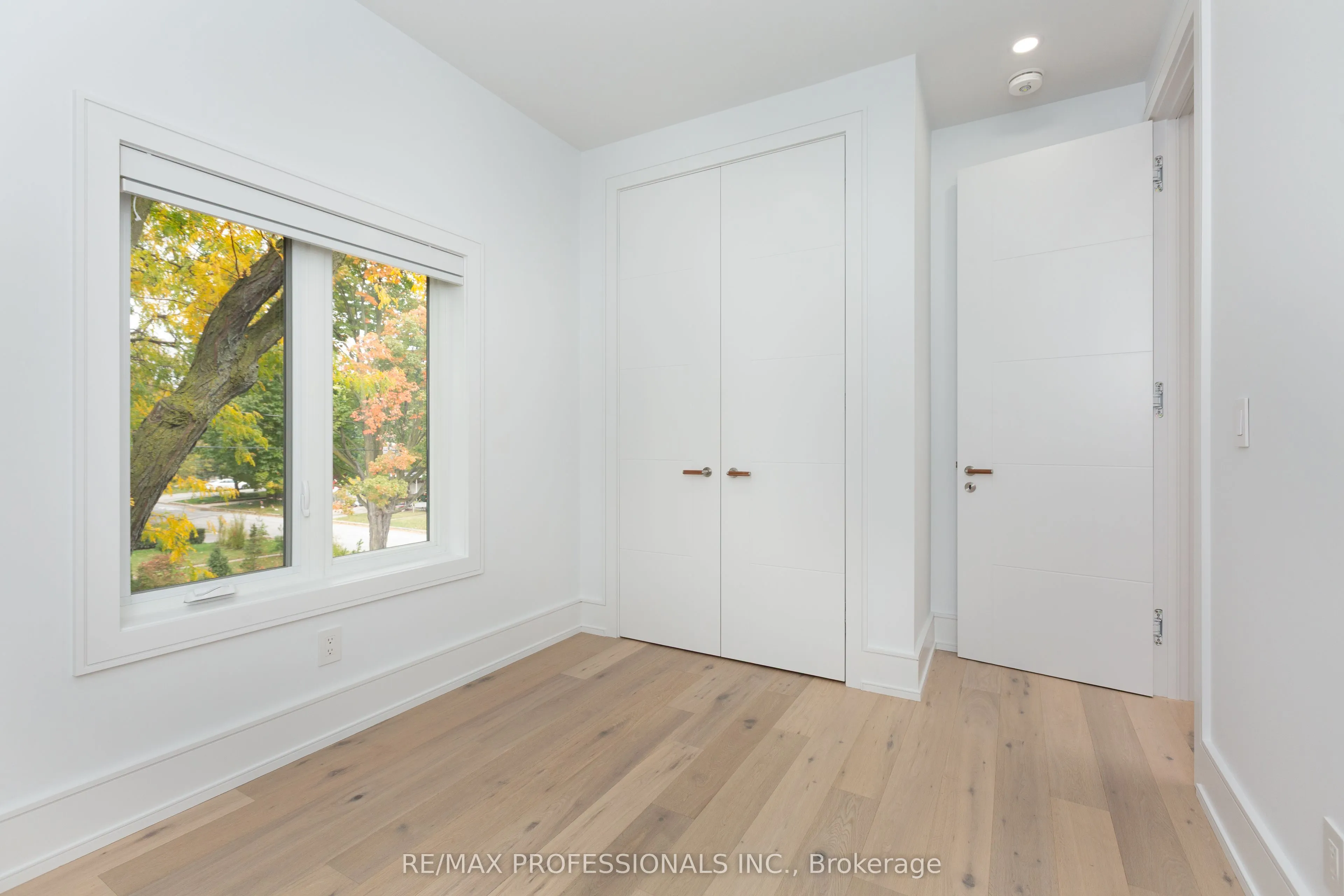 28 Martin Grove Road