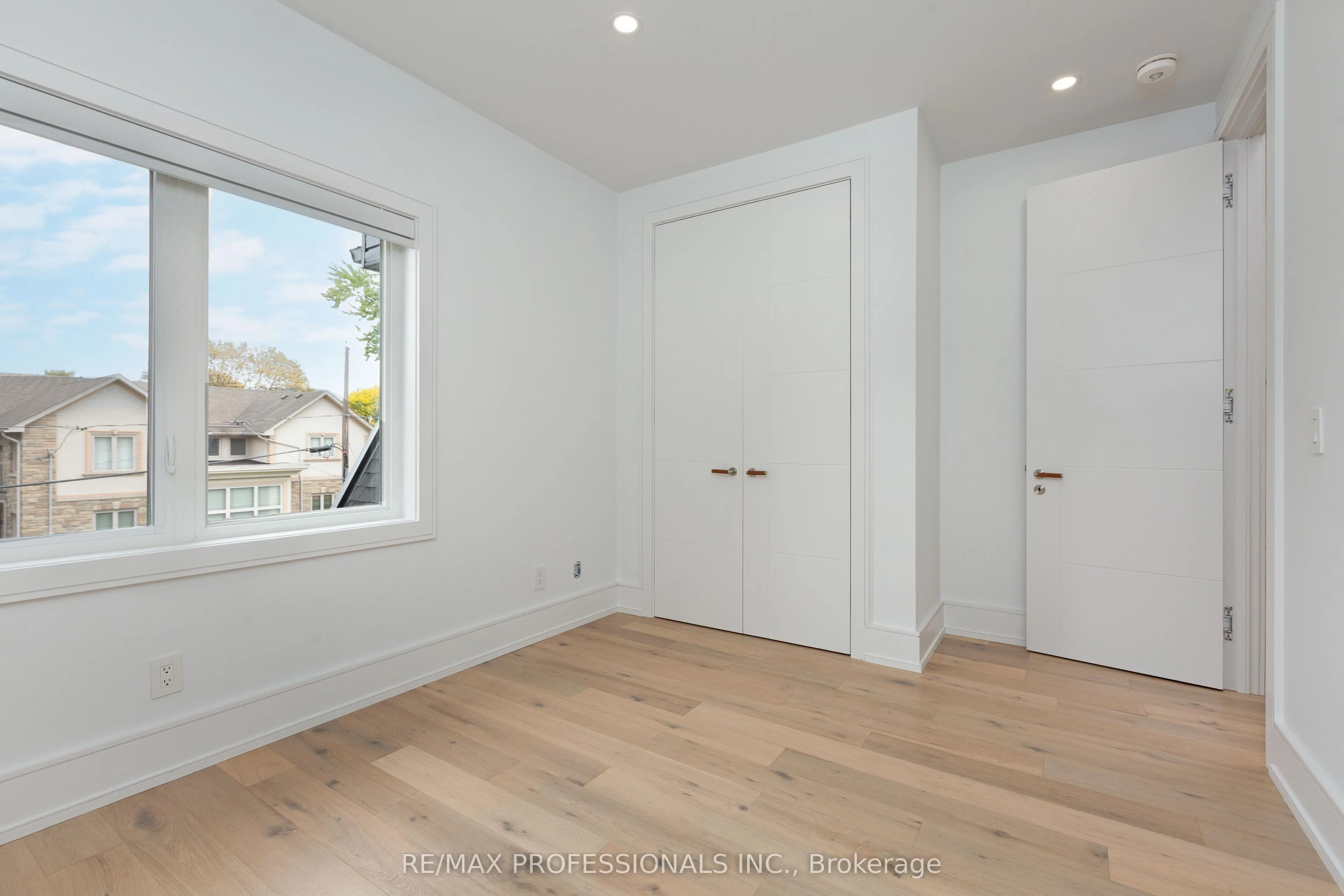 28 Martin Grove Road