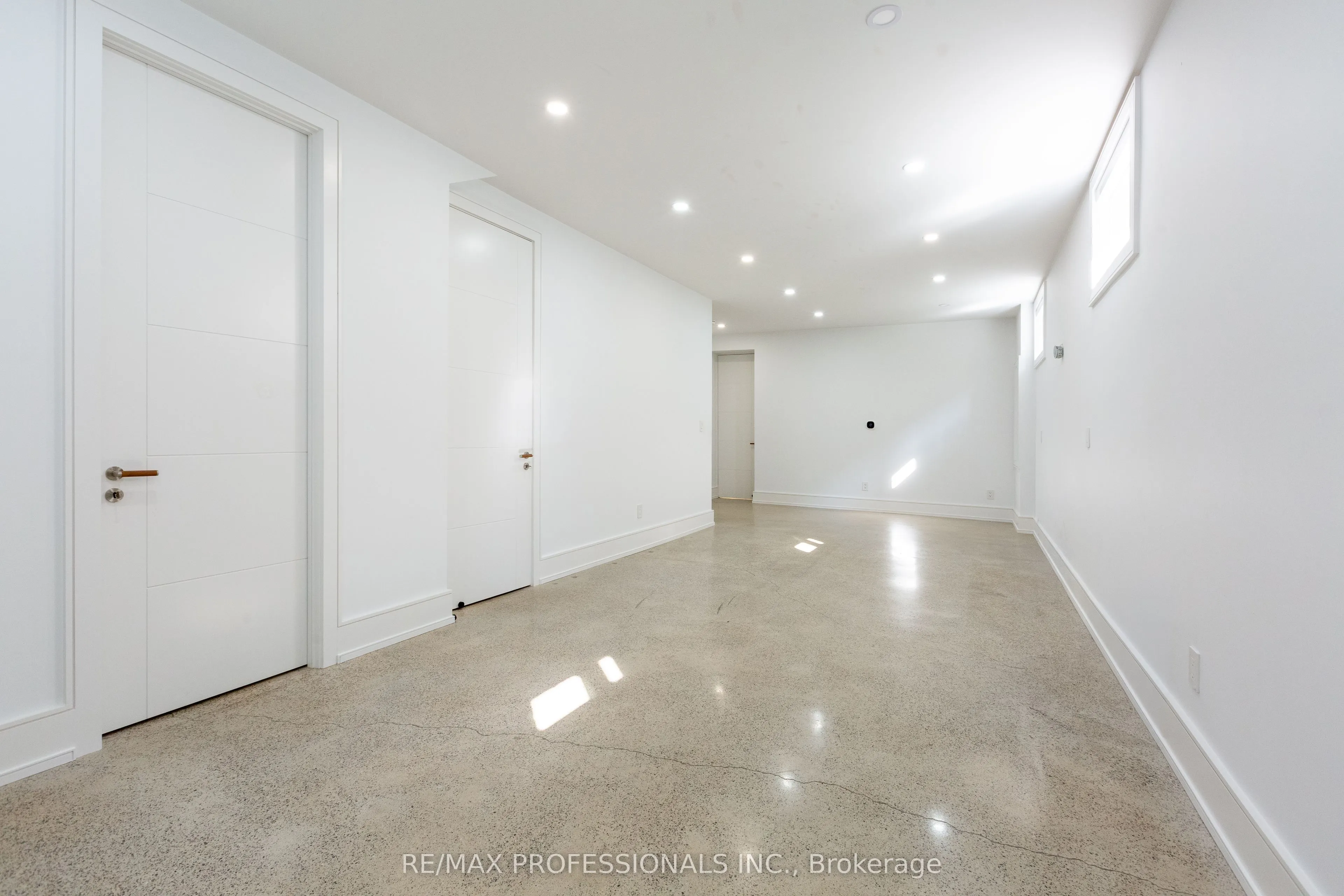 28 Martin Grove Road