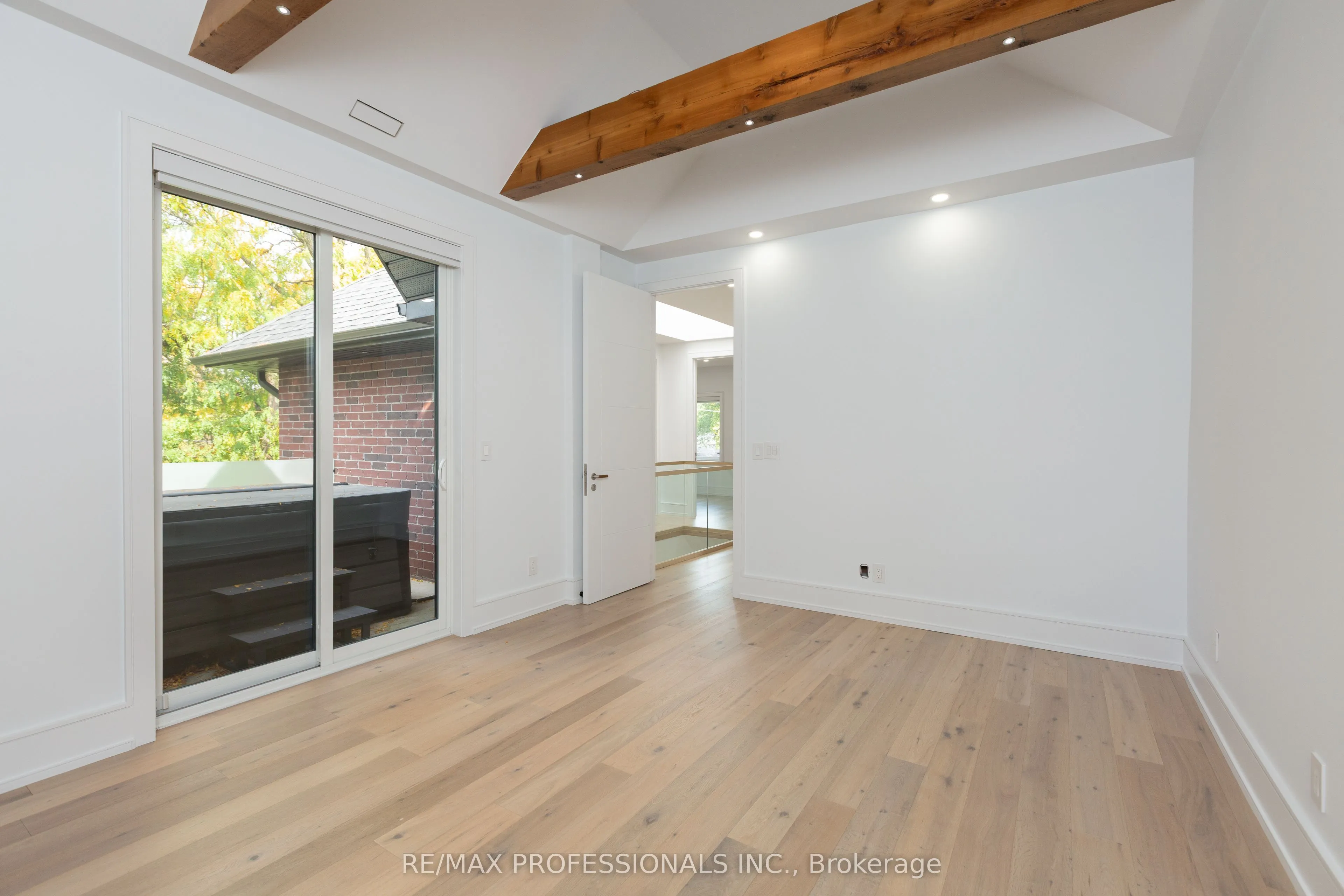 28 Martin Grove Road
