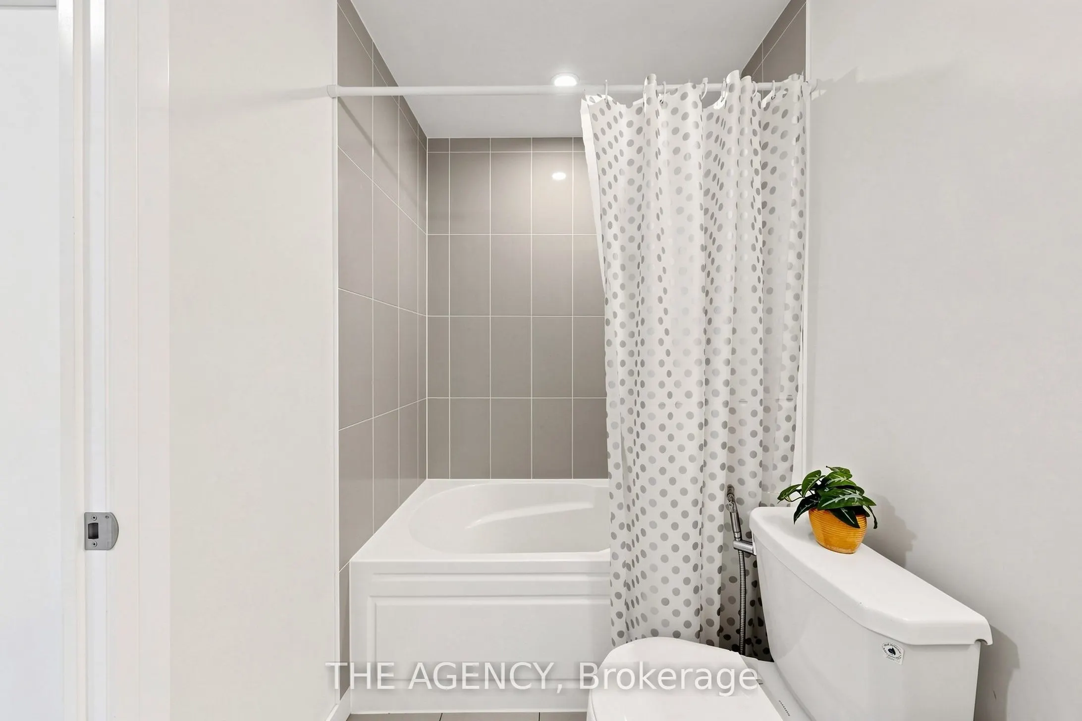 65 Watergarden Drive #1404