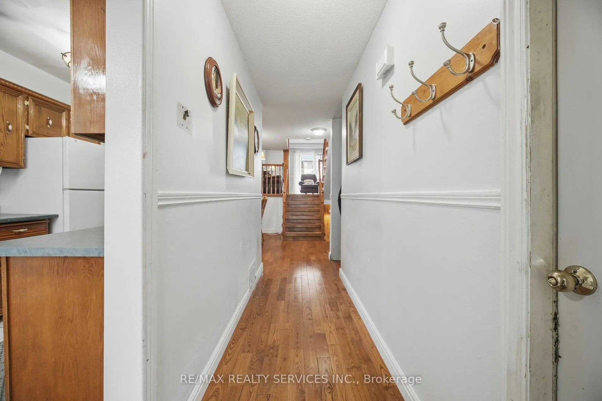 66 Hockley Path