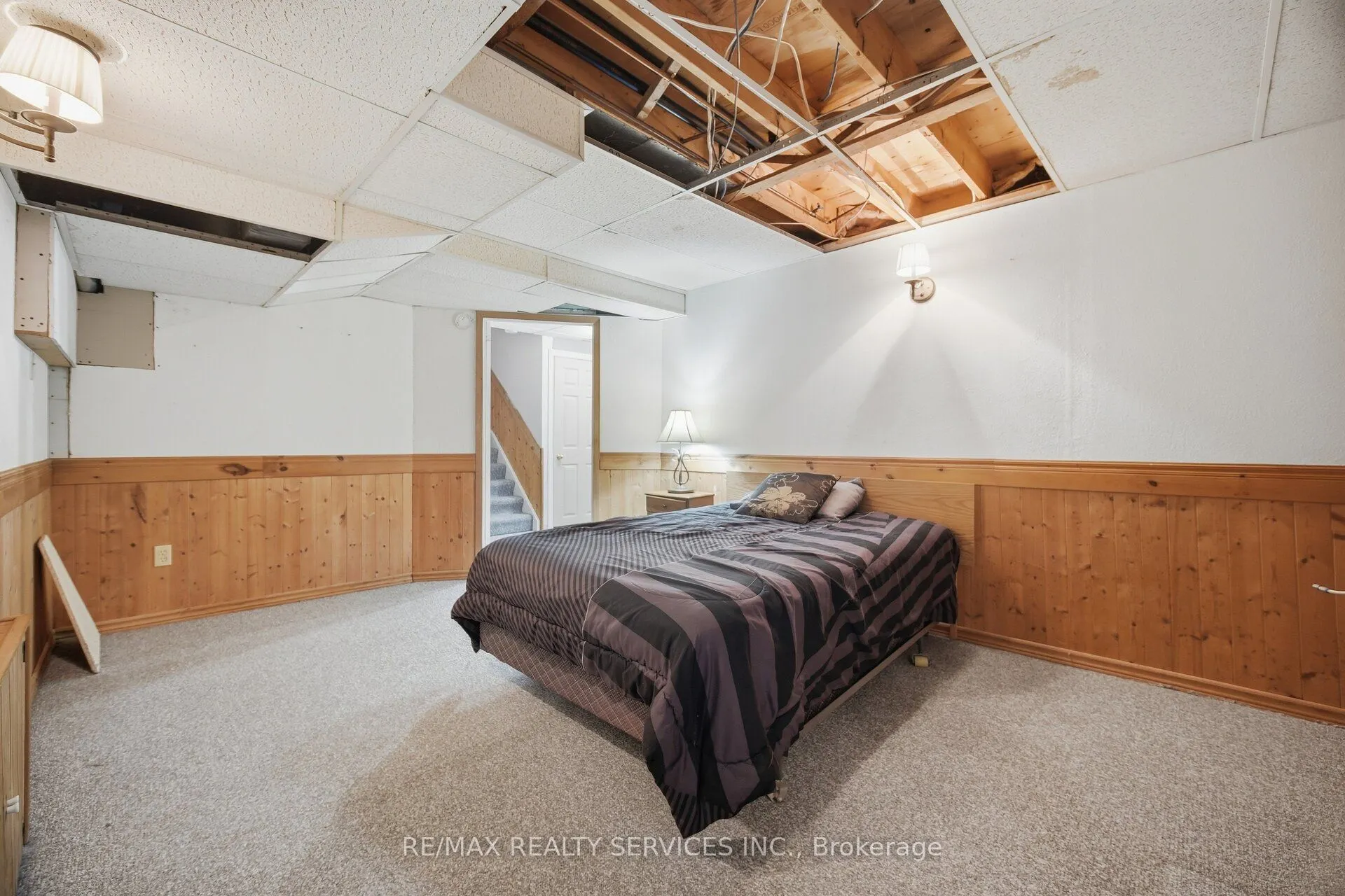 66 Hockley Path