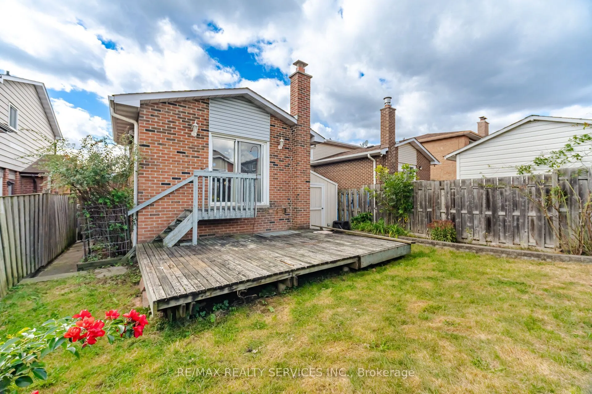 66 Hockley Path