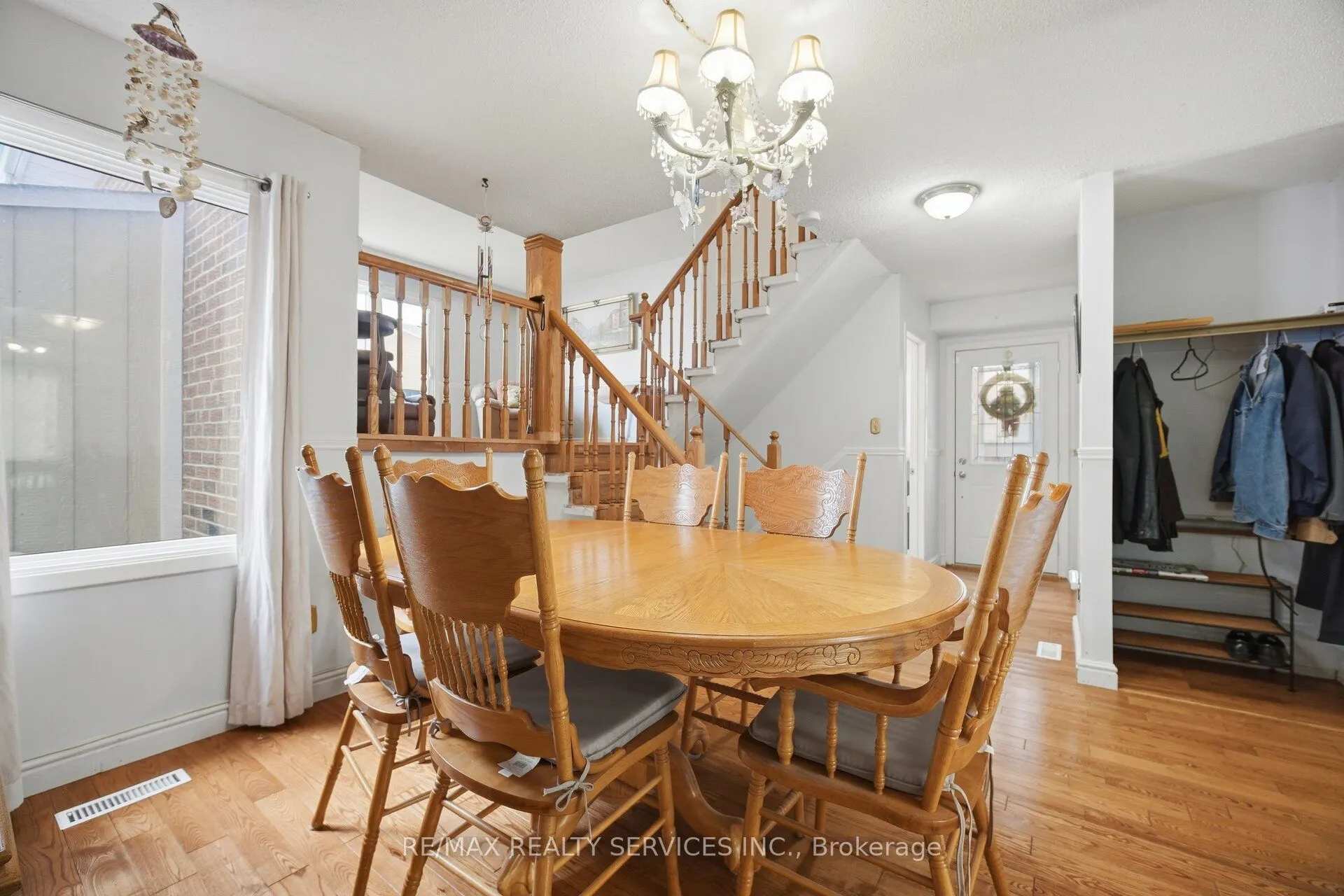 66 Hockley Path