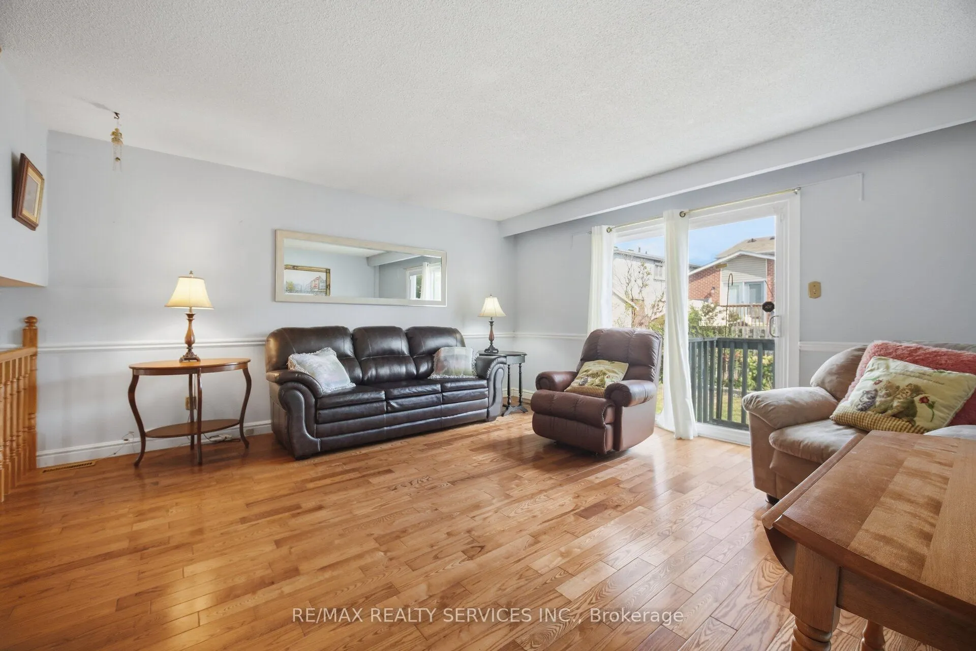 66 Hockley Path