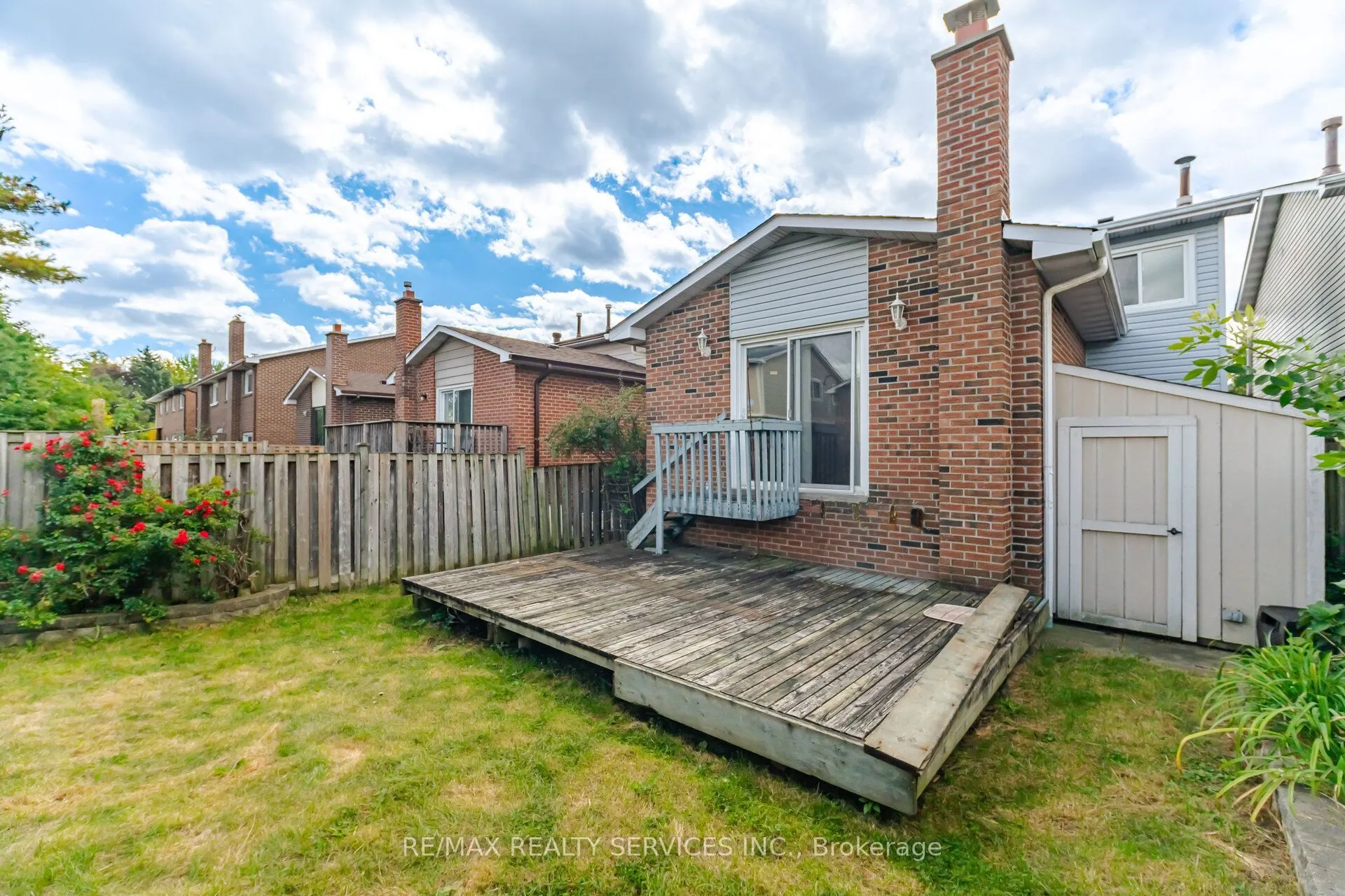 66 Hockley Path
